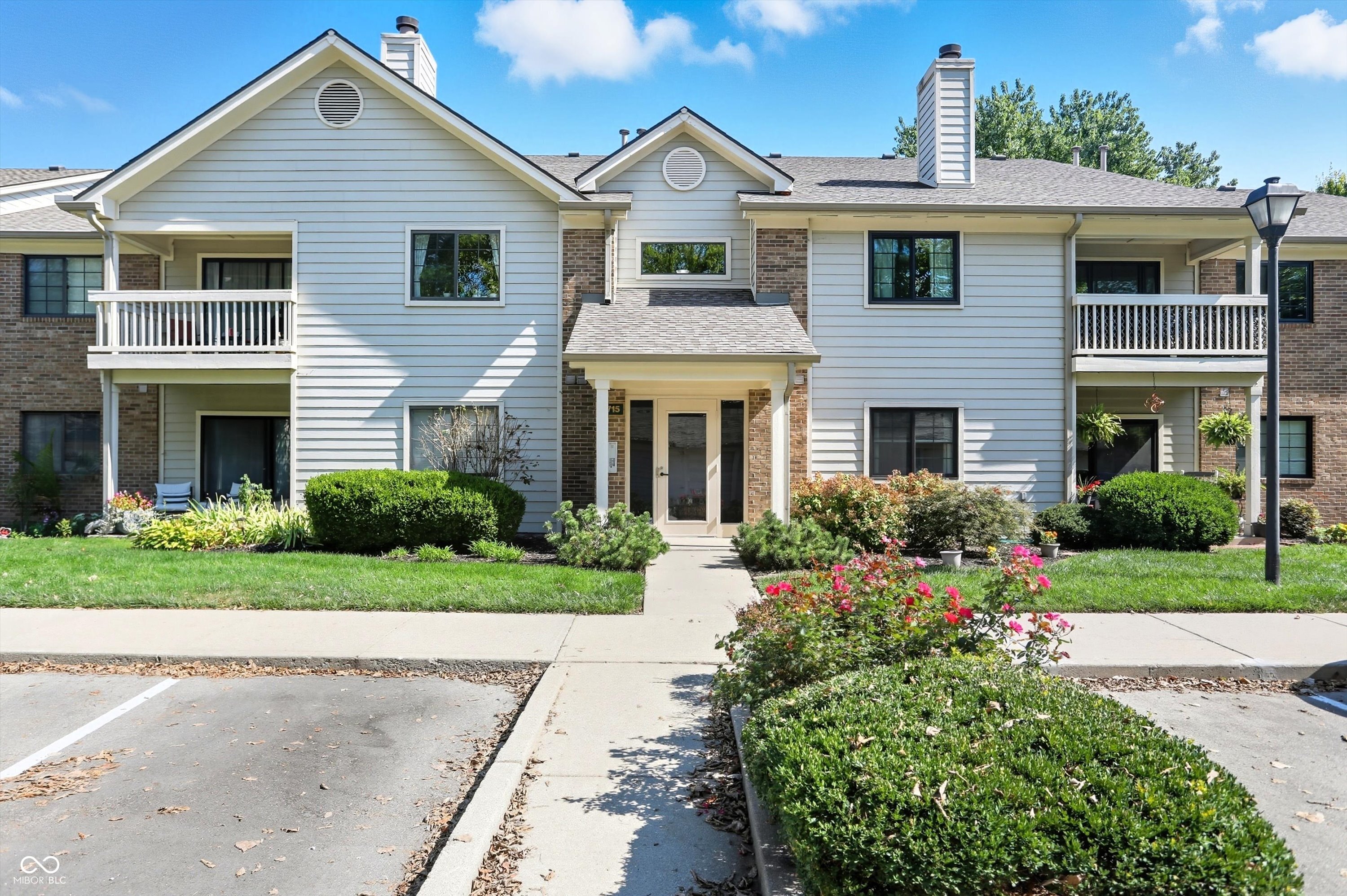 11715 Lenox Lane Unit: UNIT 207