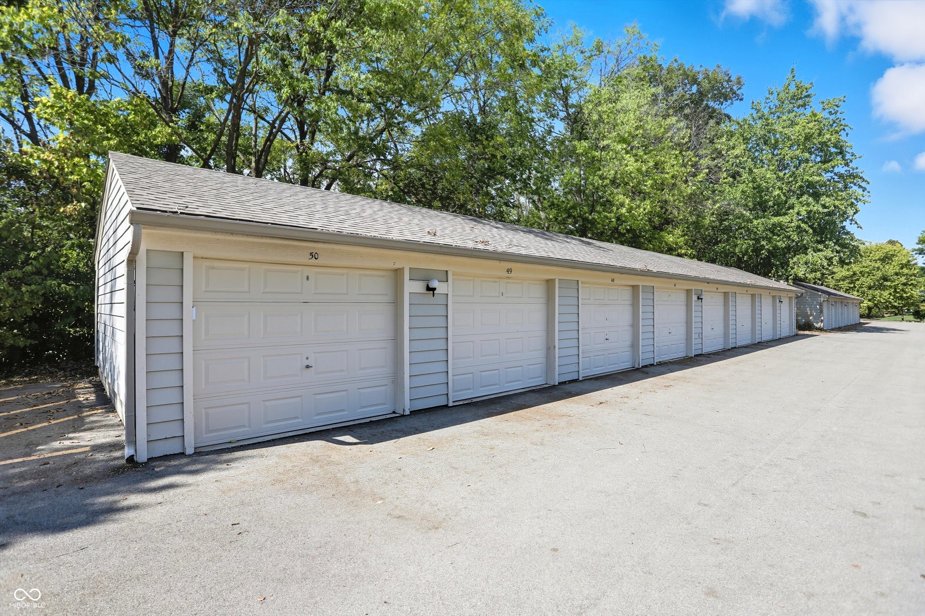 11715 Lenox Lane Unit: UNIT 207