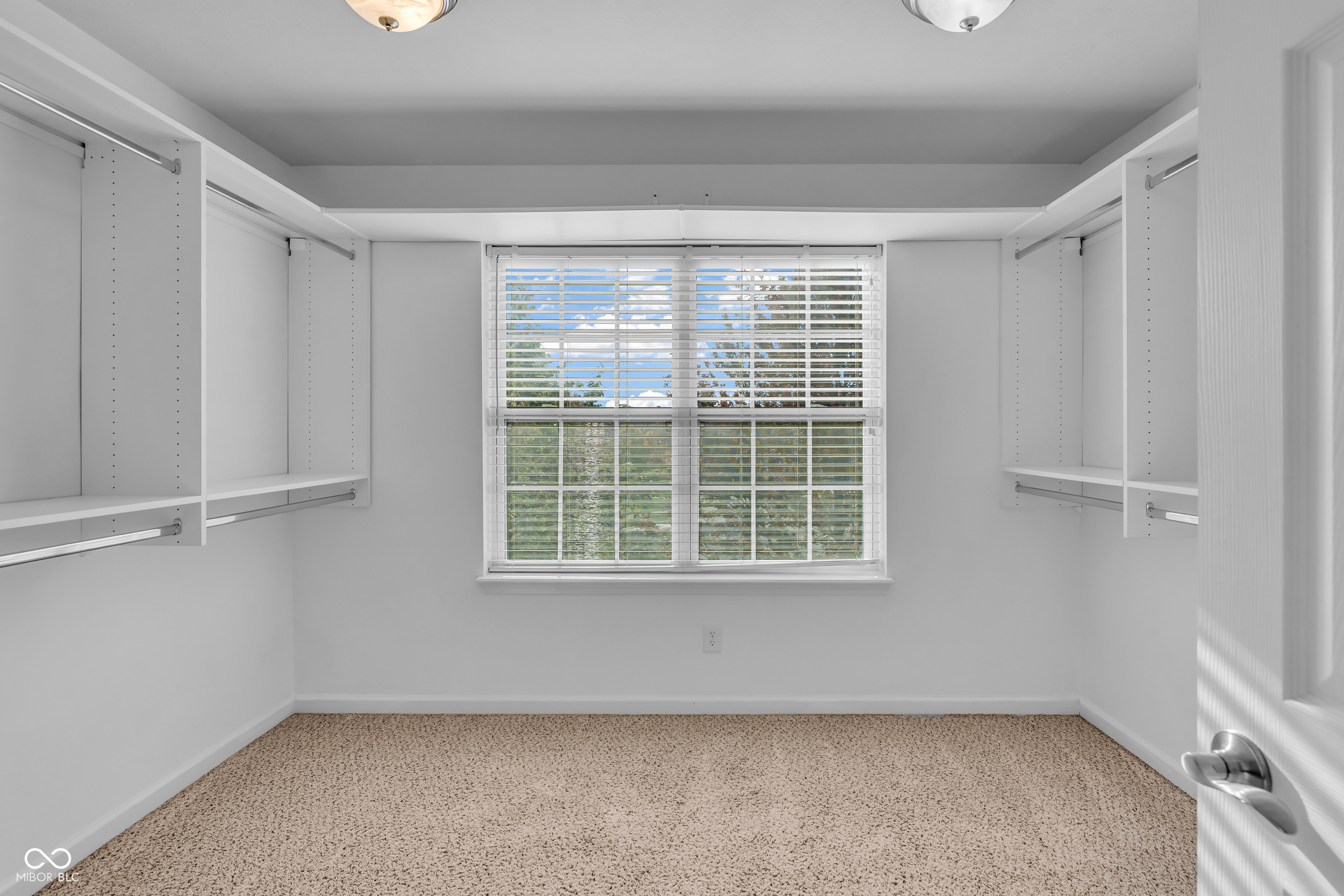 9944 Timberwood Lane