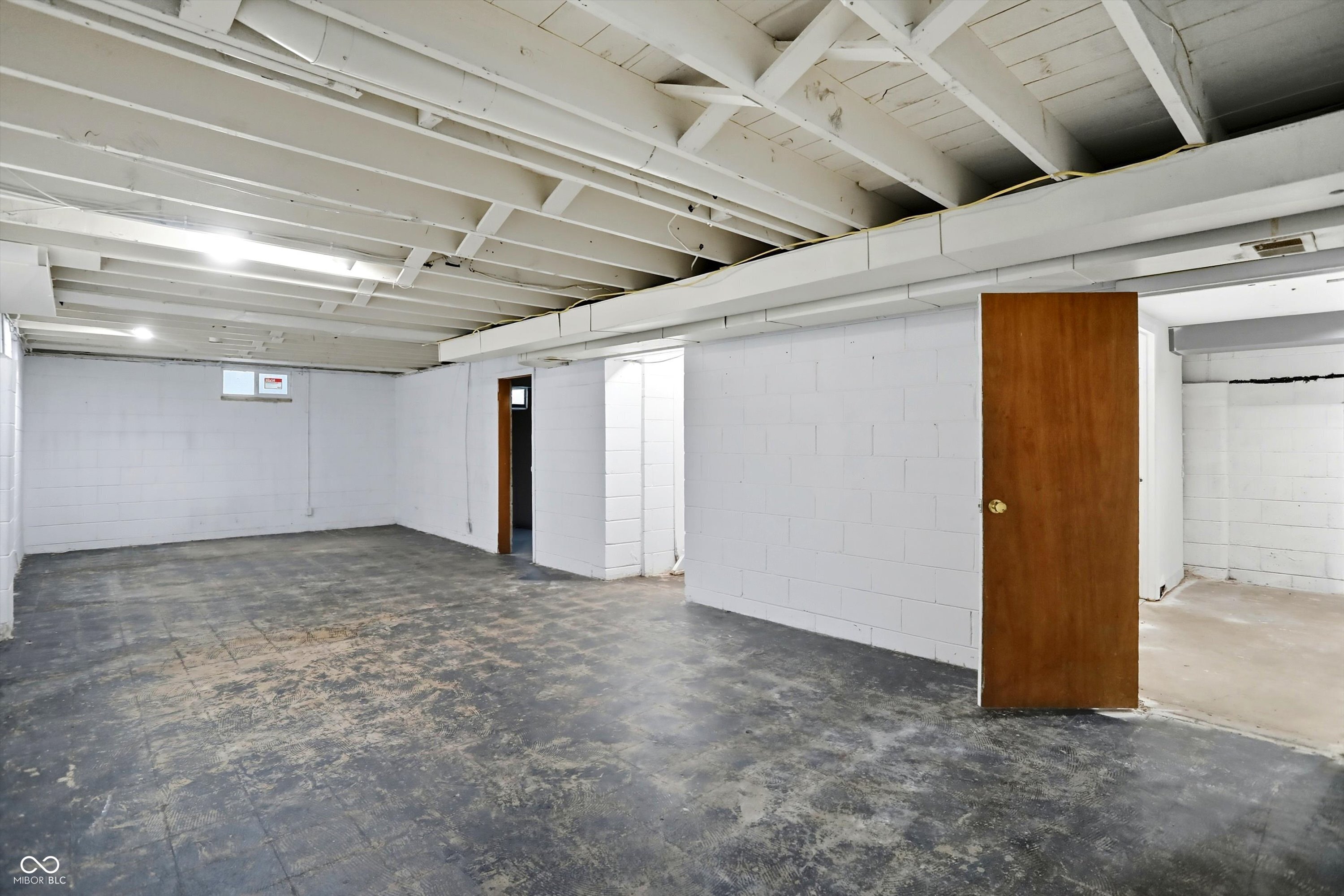 2314 E 58th Street