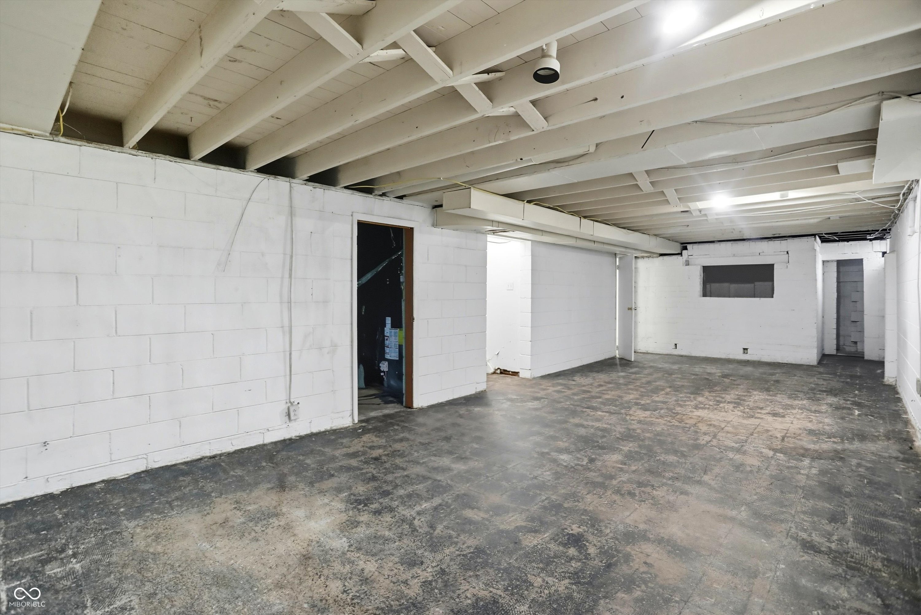 2314 E 58th Street