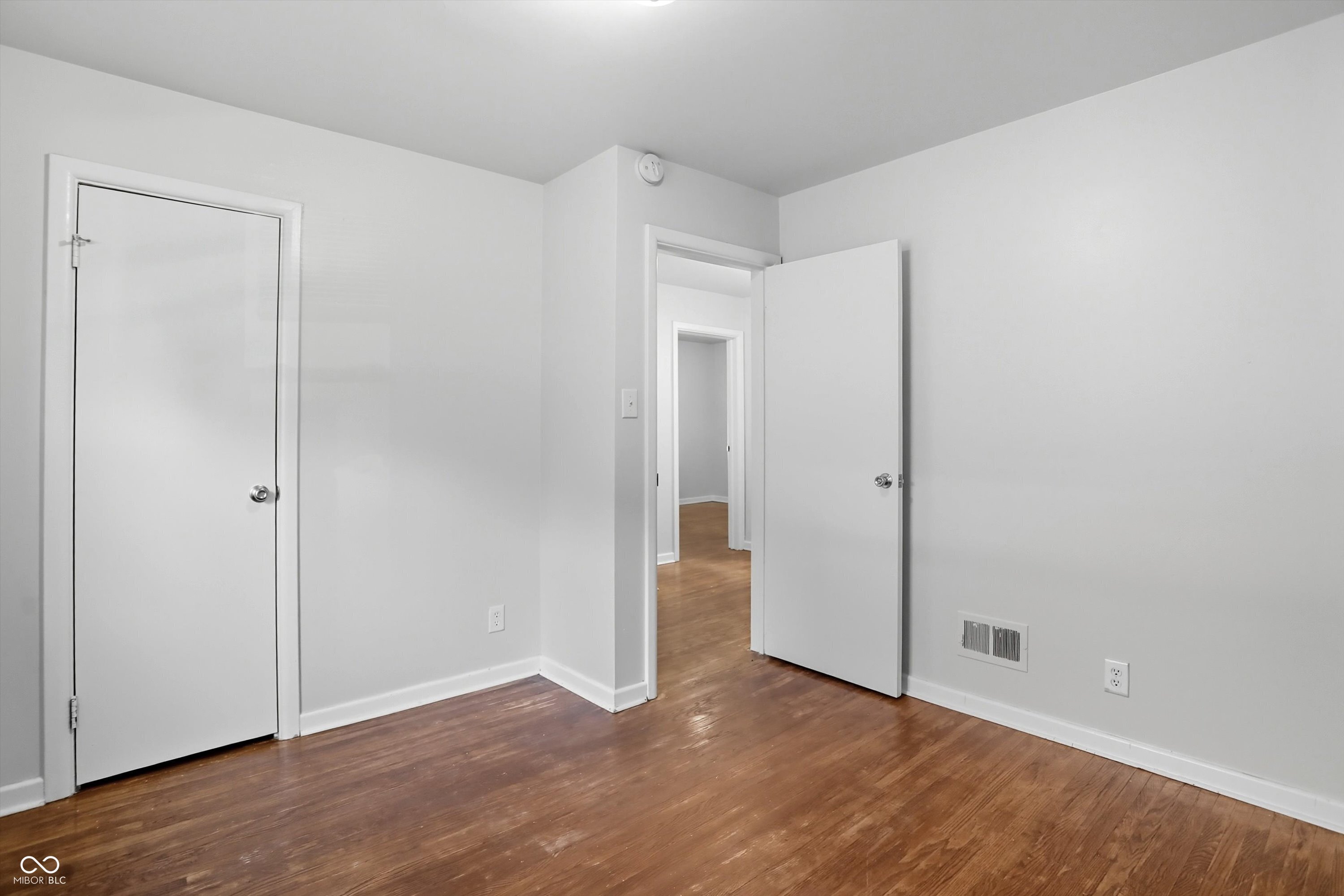 2314 E 58th Street