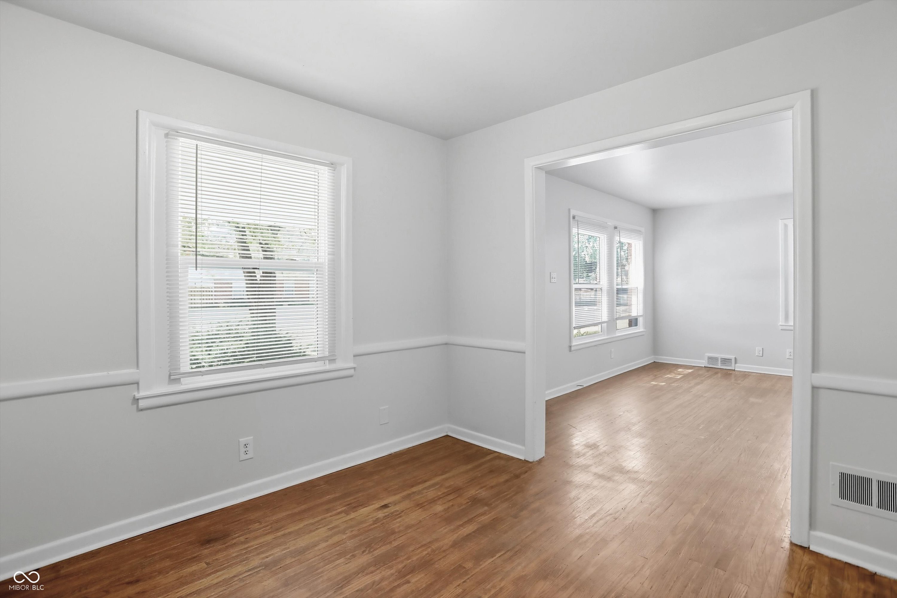 2314 E 58th Street