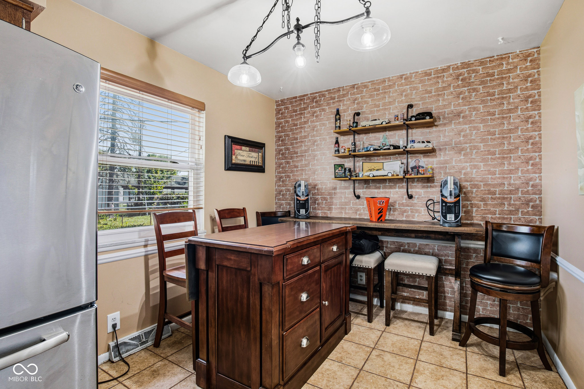 3159 Arbutus Drive
