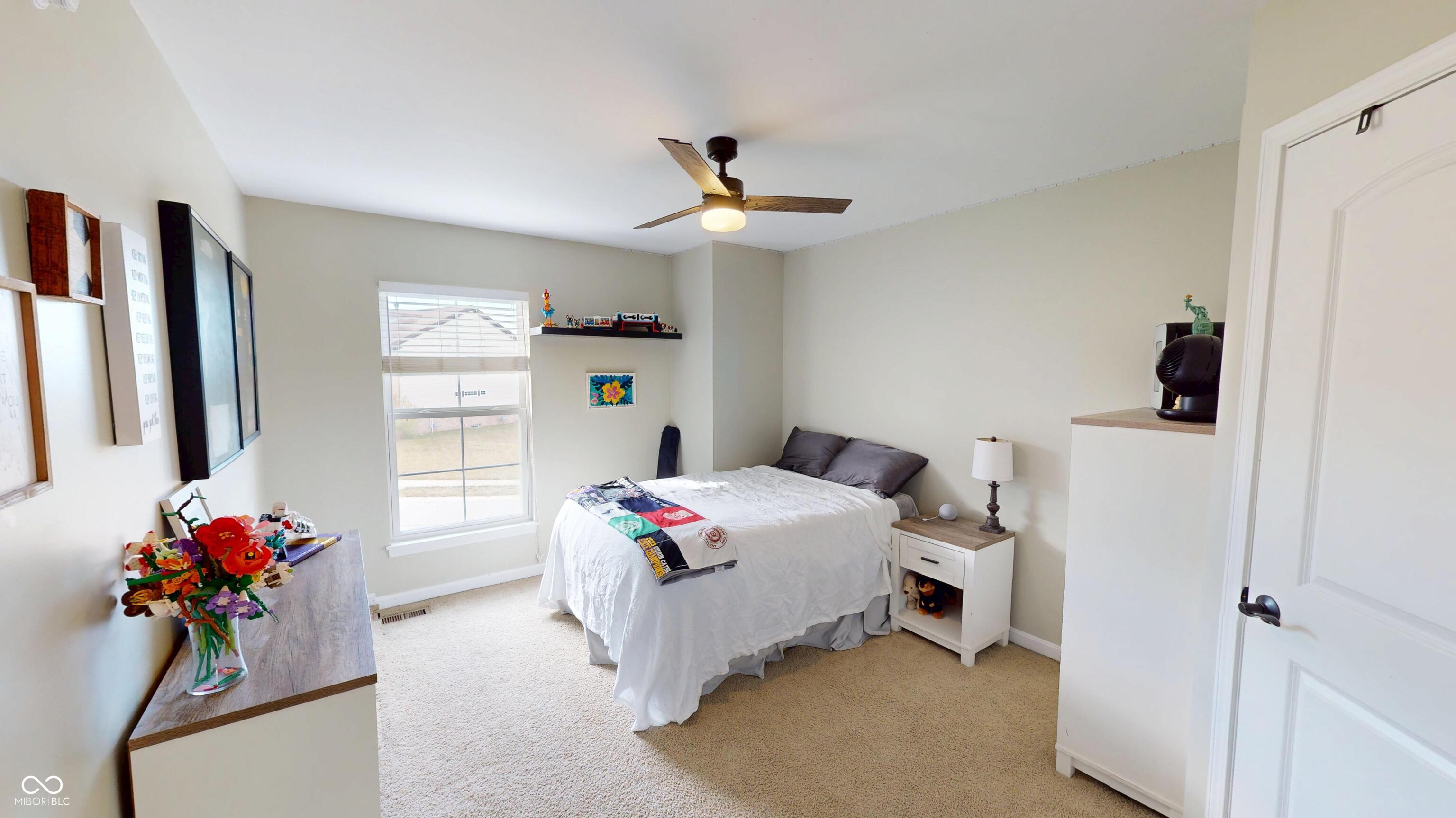 621 Featherstone Drive