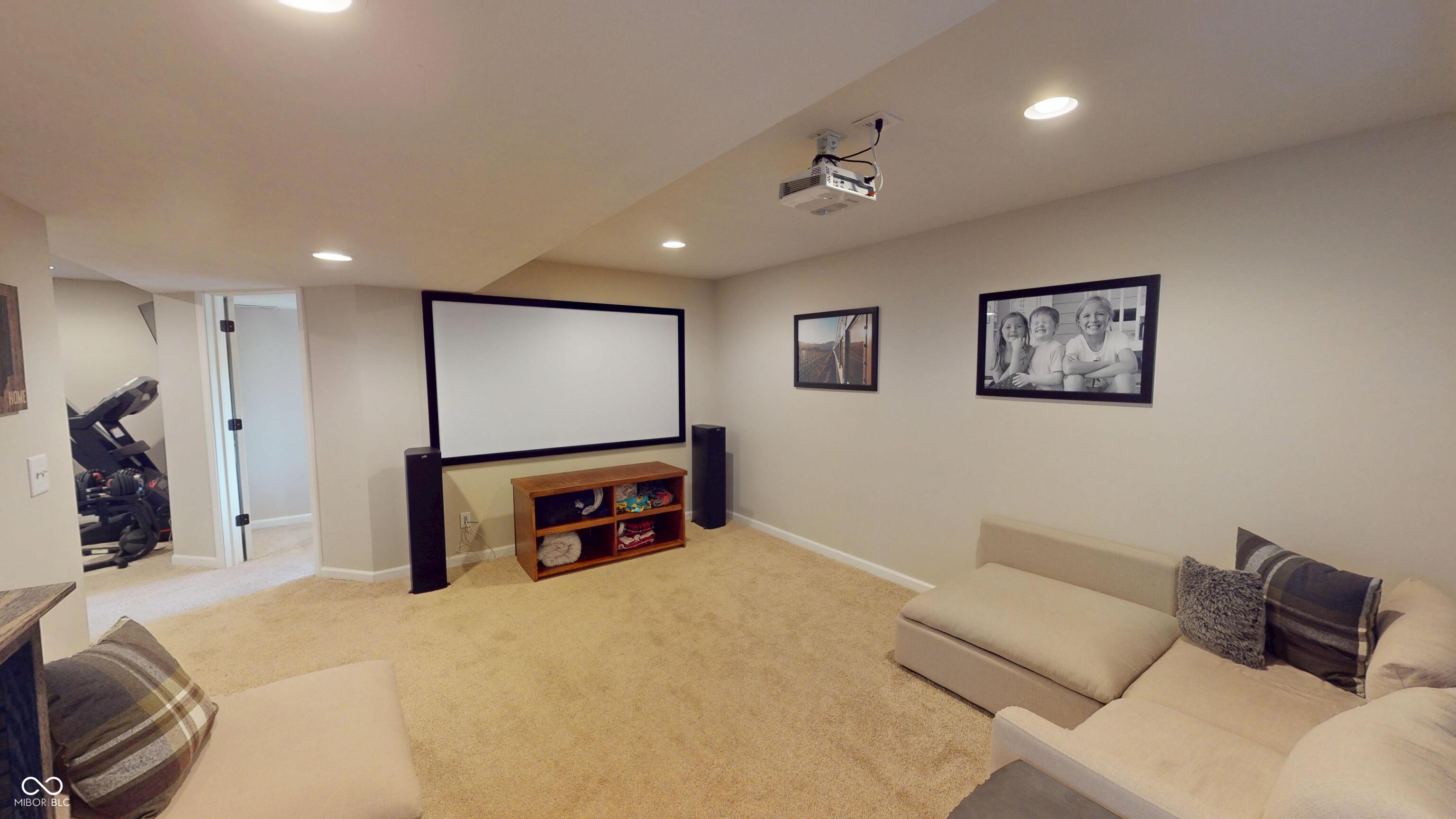 621 Featherstone Drive