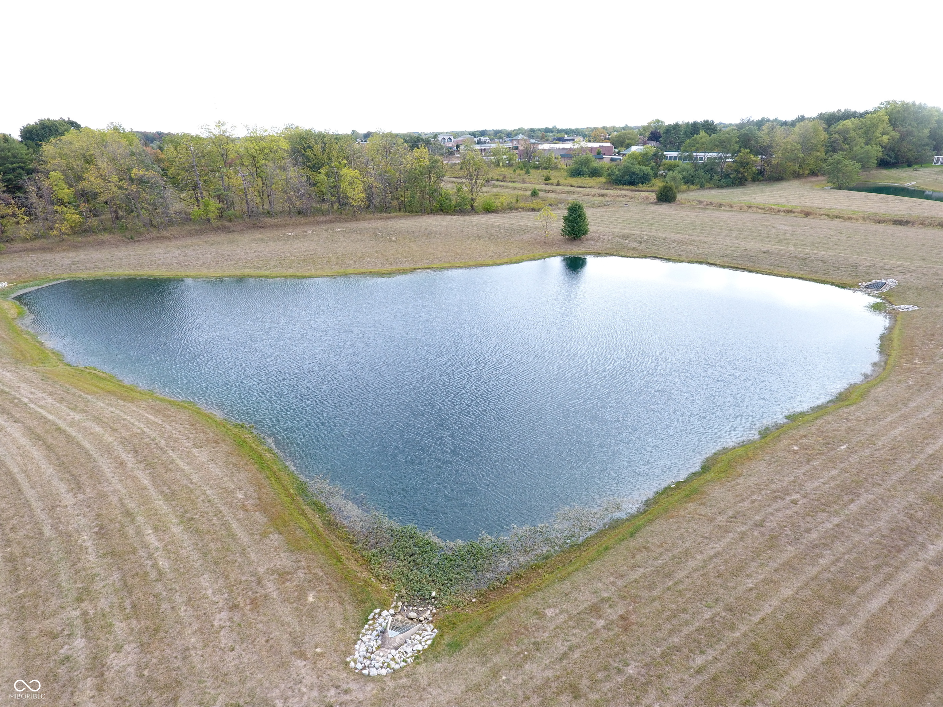 621 Featherstone Drive
