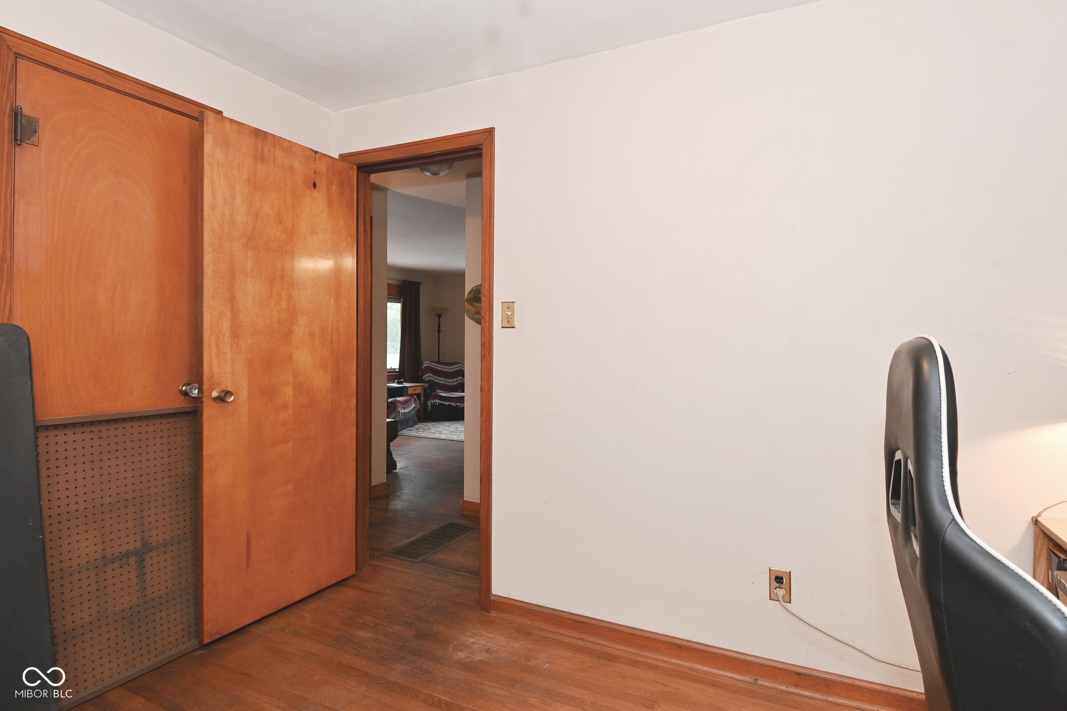 853 Hiatt Avenue