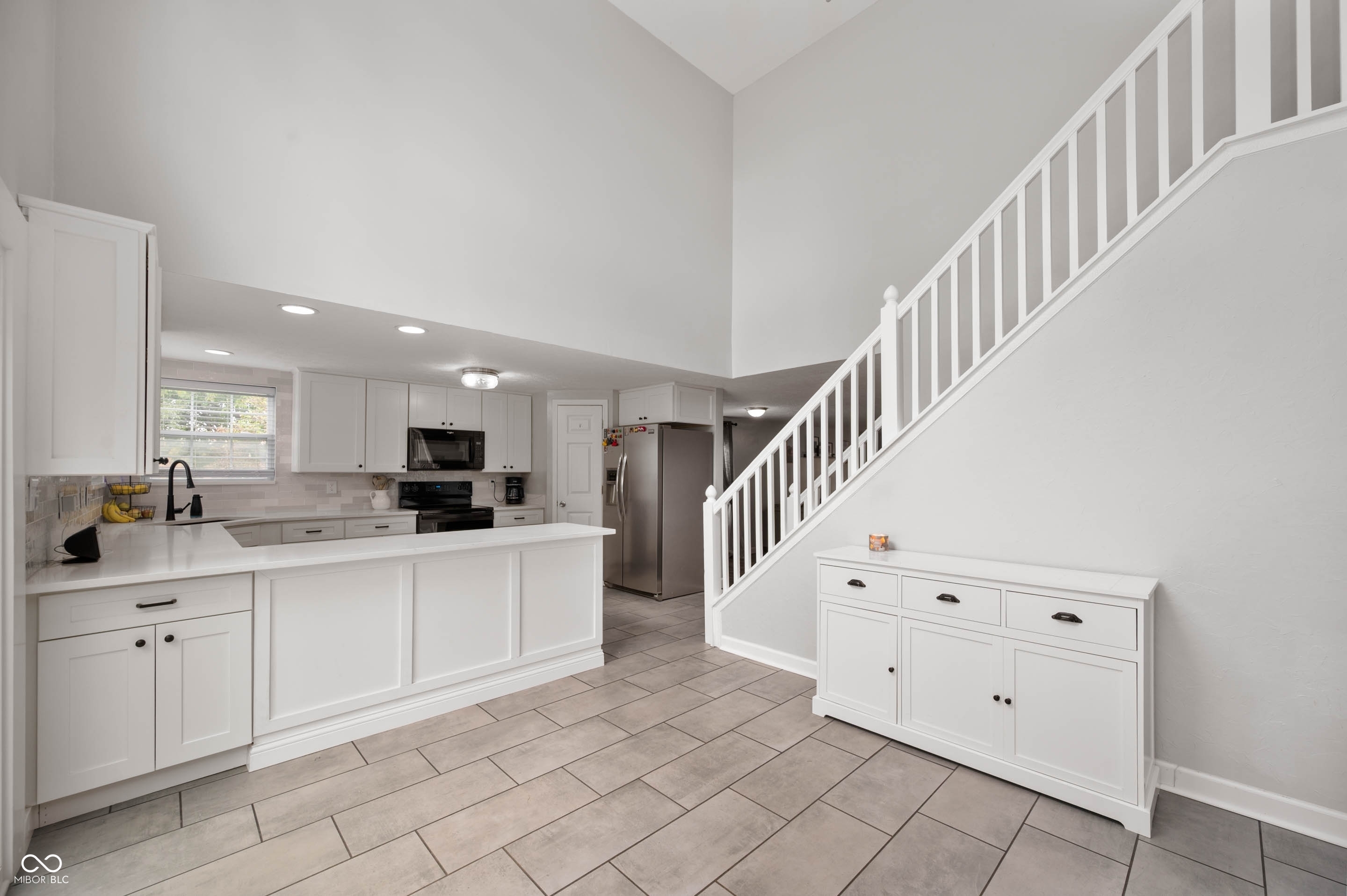 1015 Pebble Court