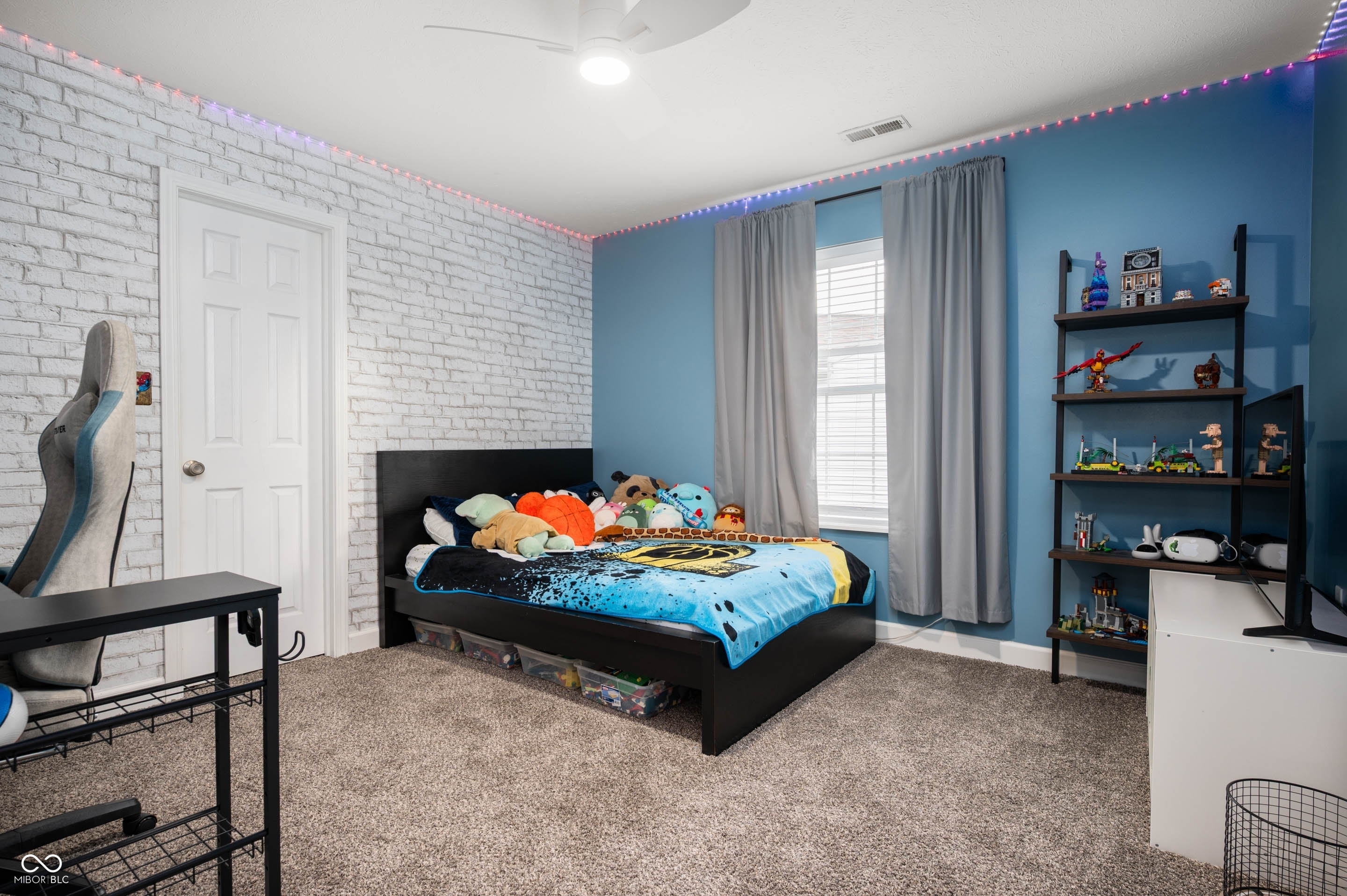 1015 Pebble Court