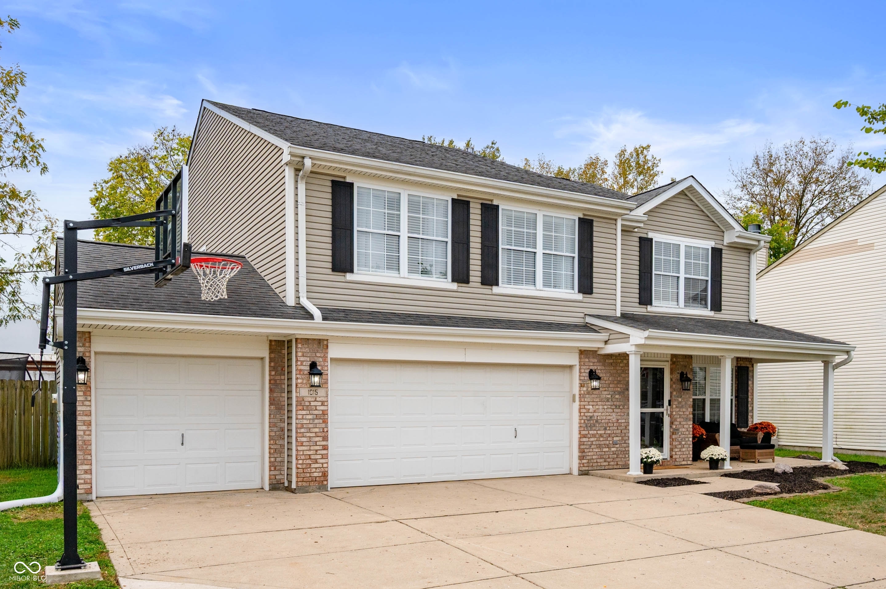 1015 Pebble Court