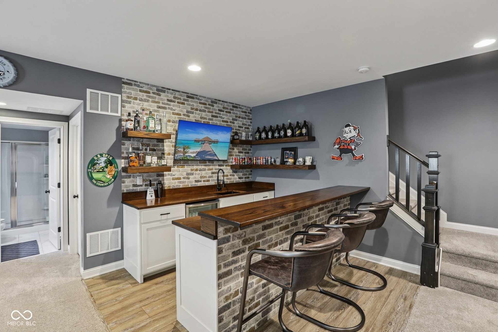 693 McNamara Court