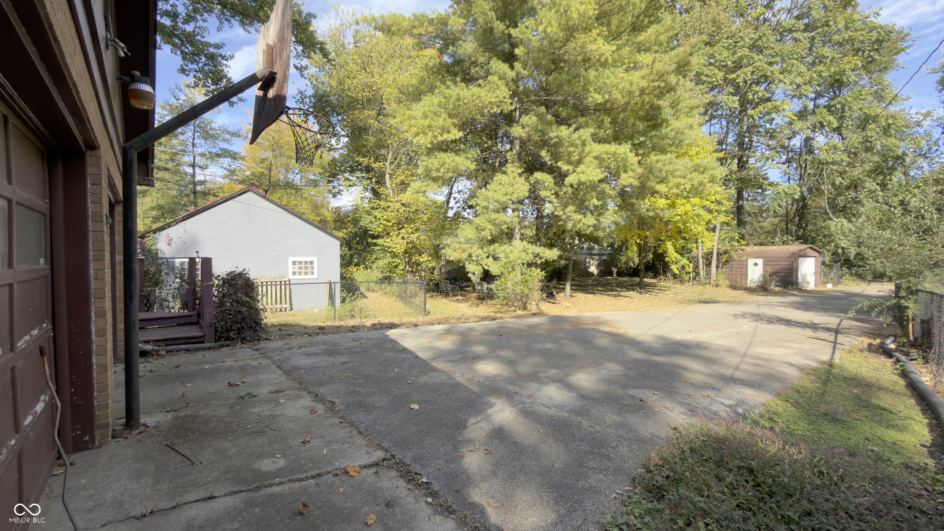 606 E 66th Street