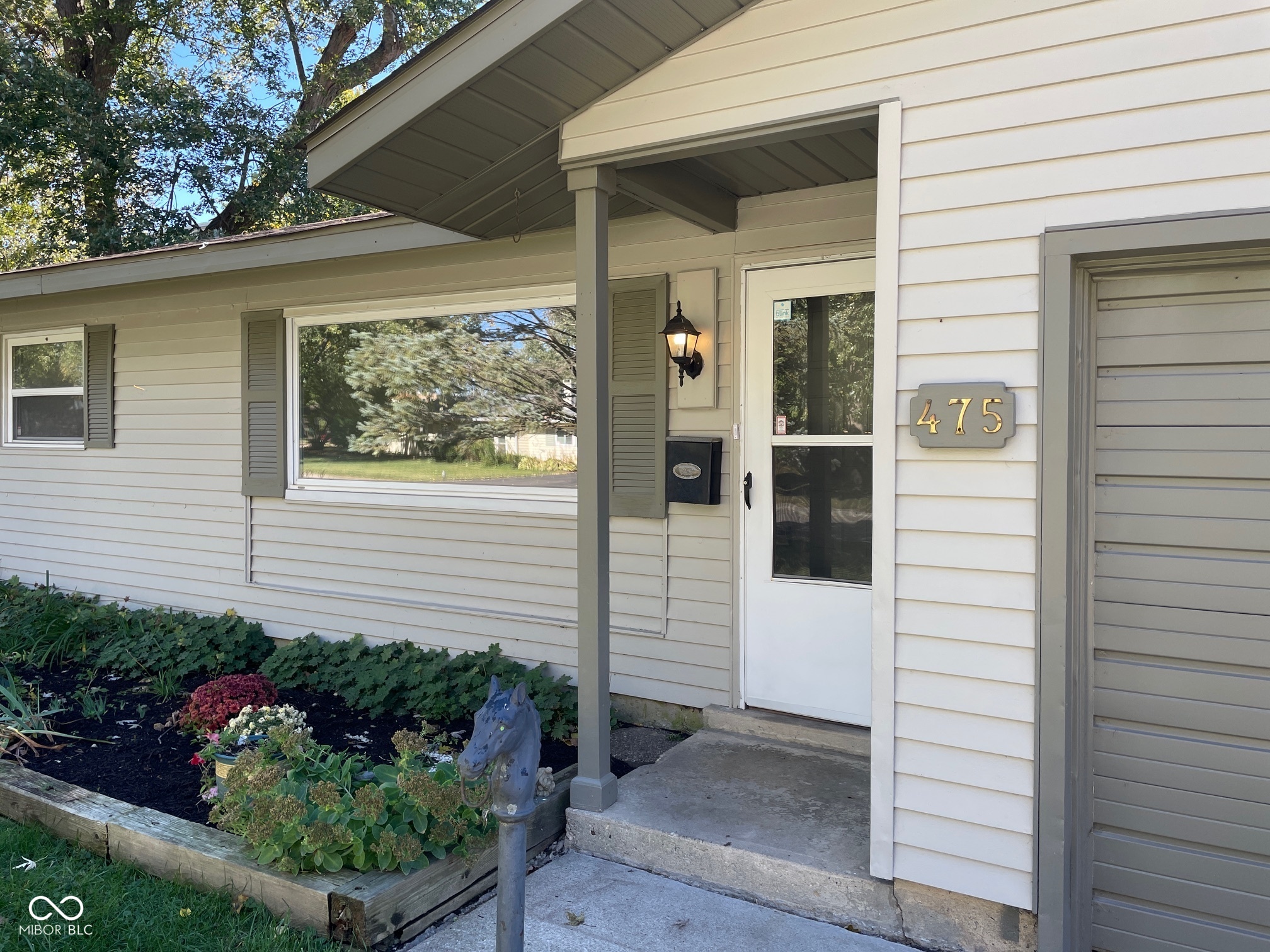 475 Emerson Road