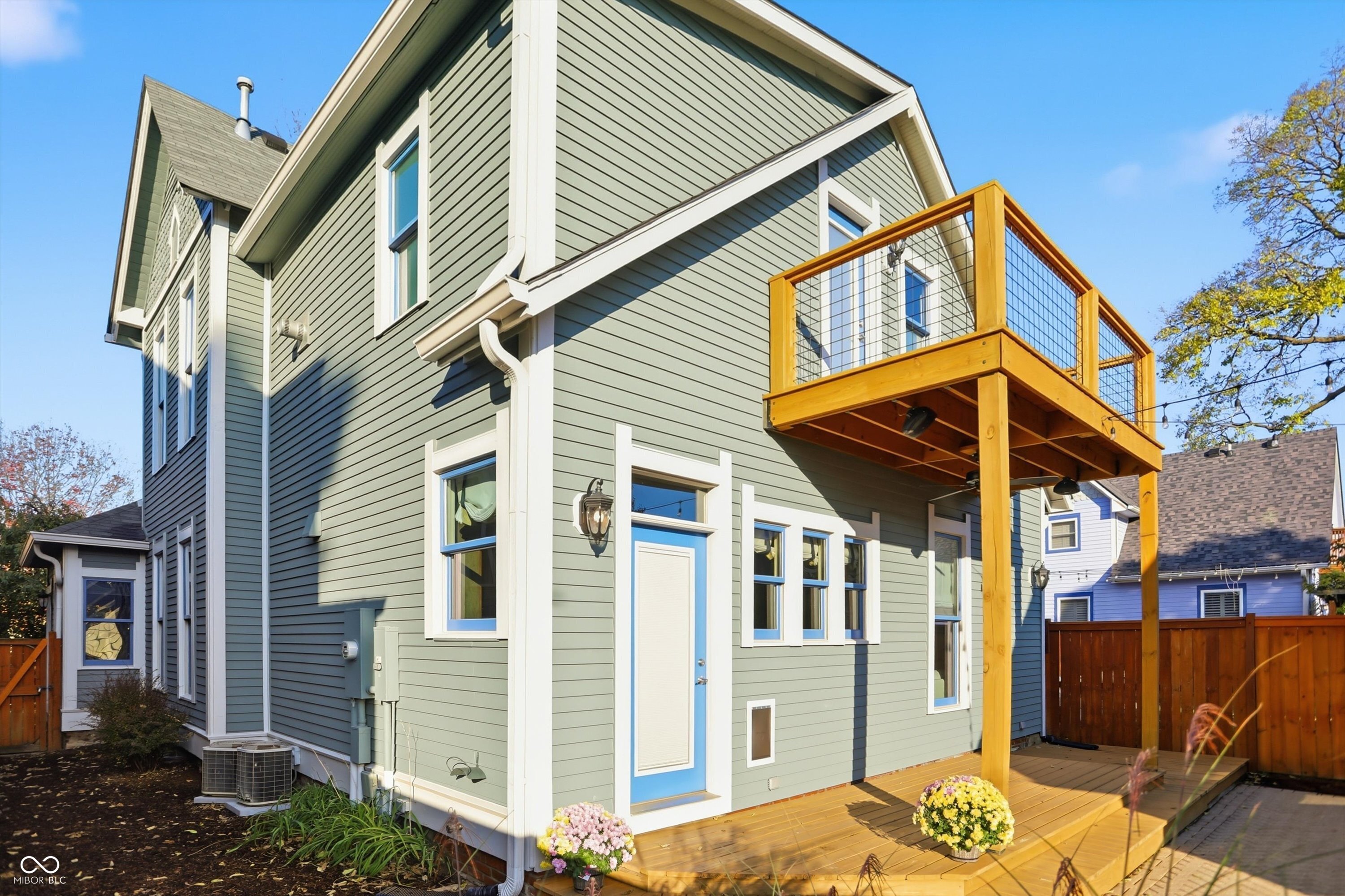 2343 N Pennsylvania Street