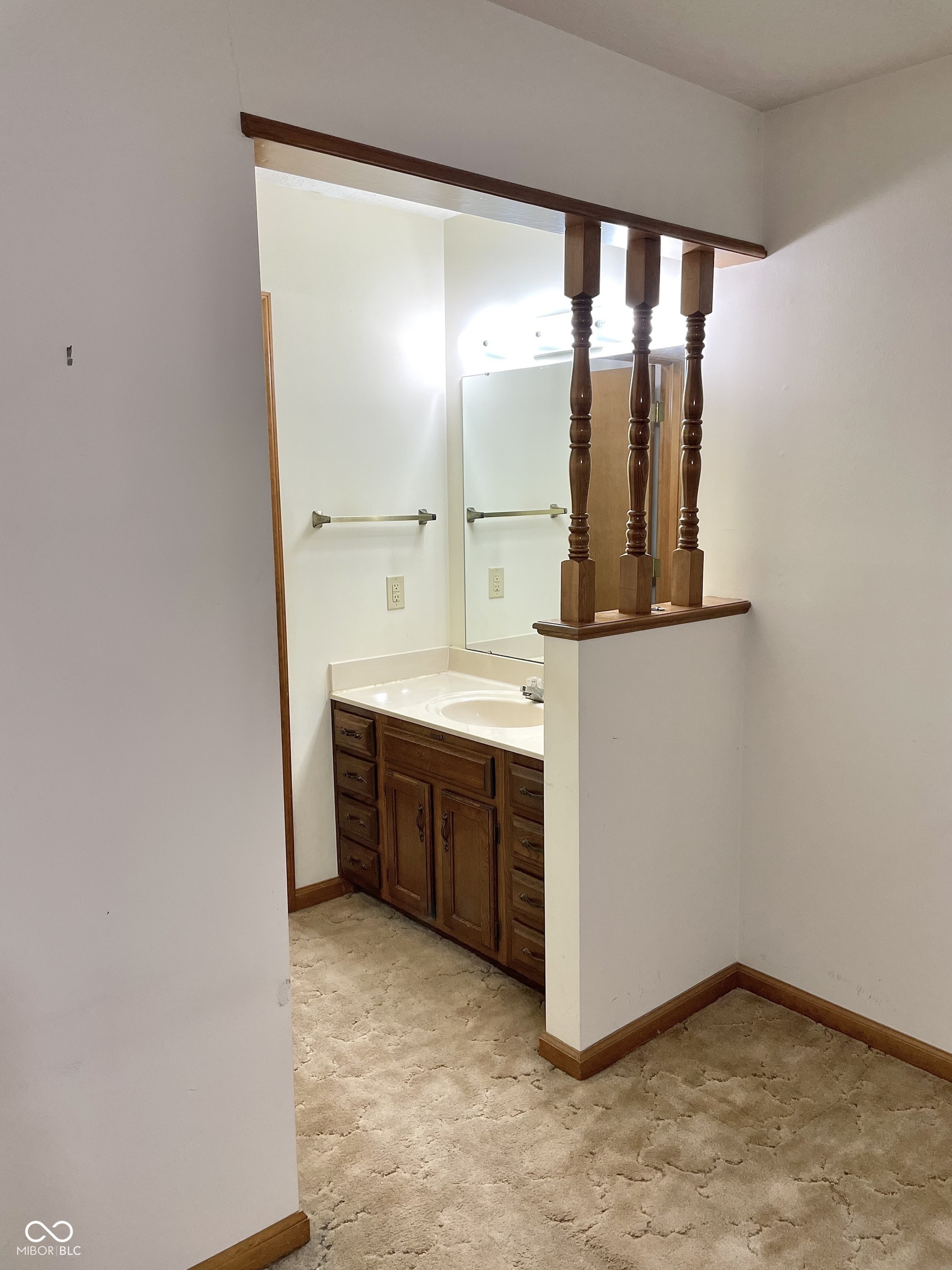 1016 Cedar Glen North Drive