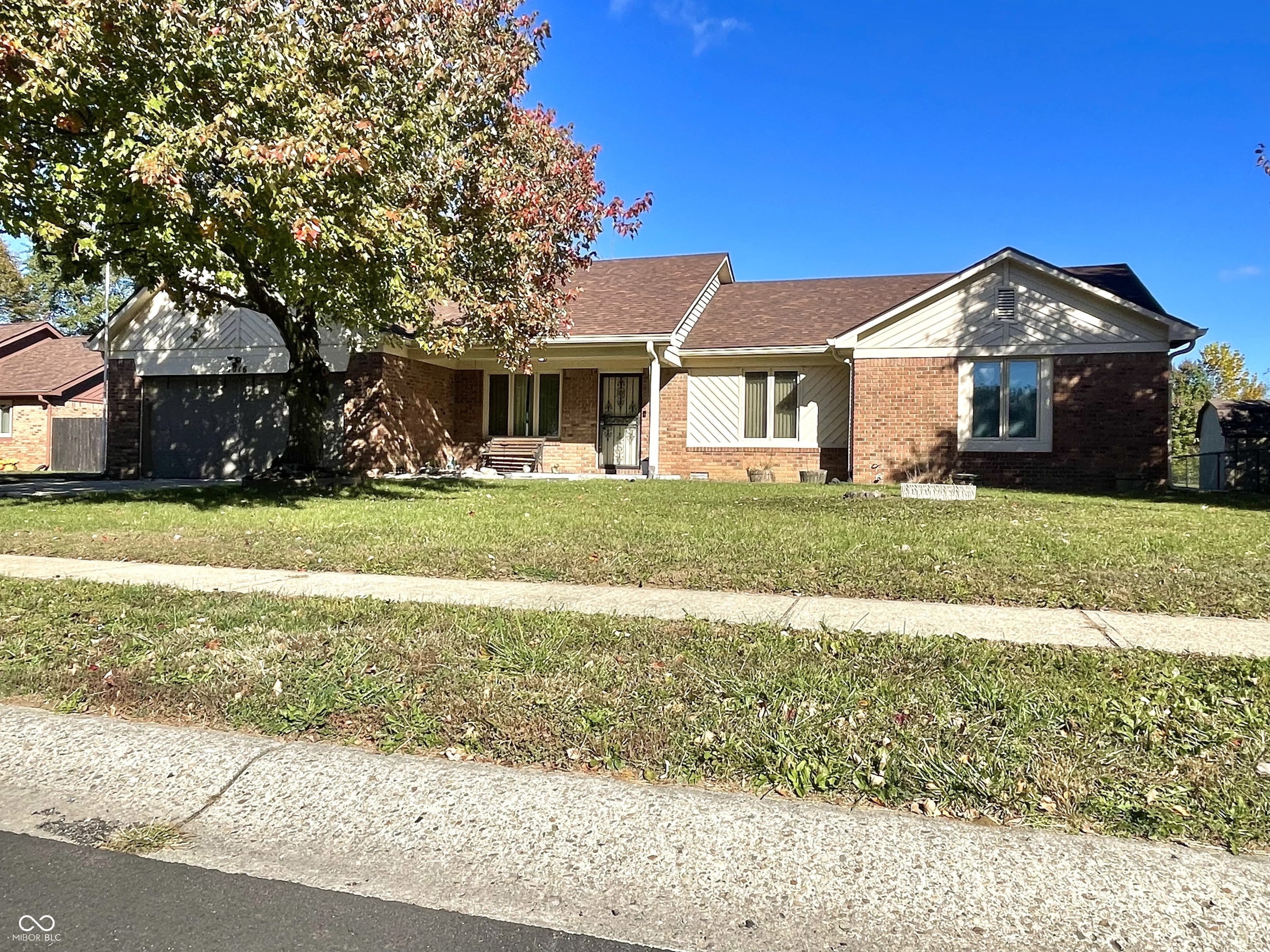 1016 Cedar Glen North Drive
