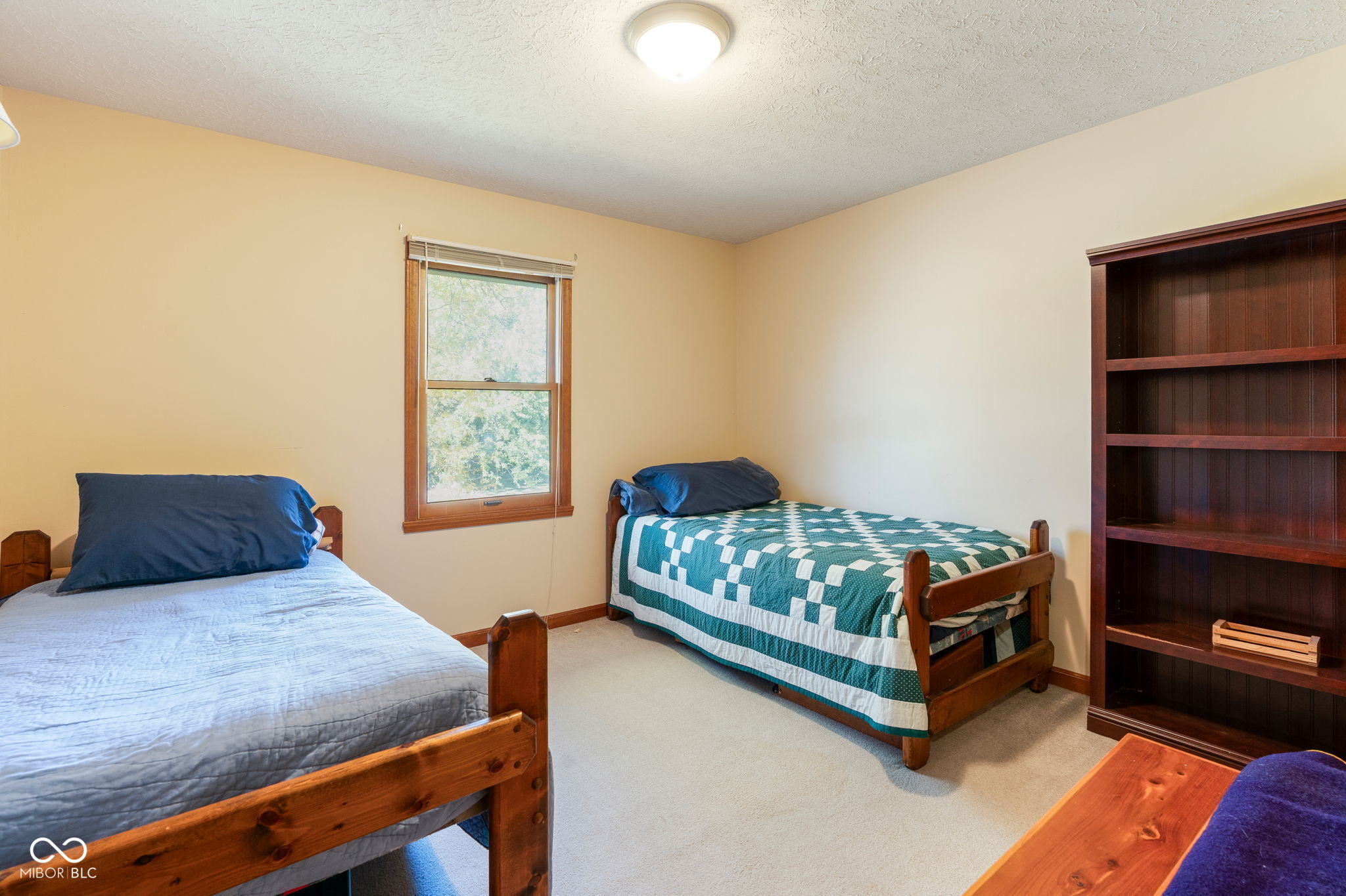 7694 Prairieview Drive