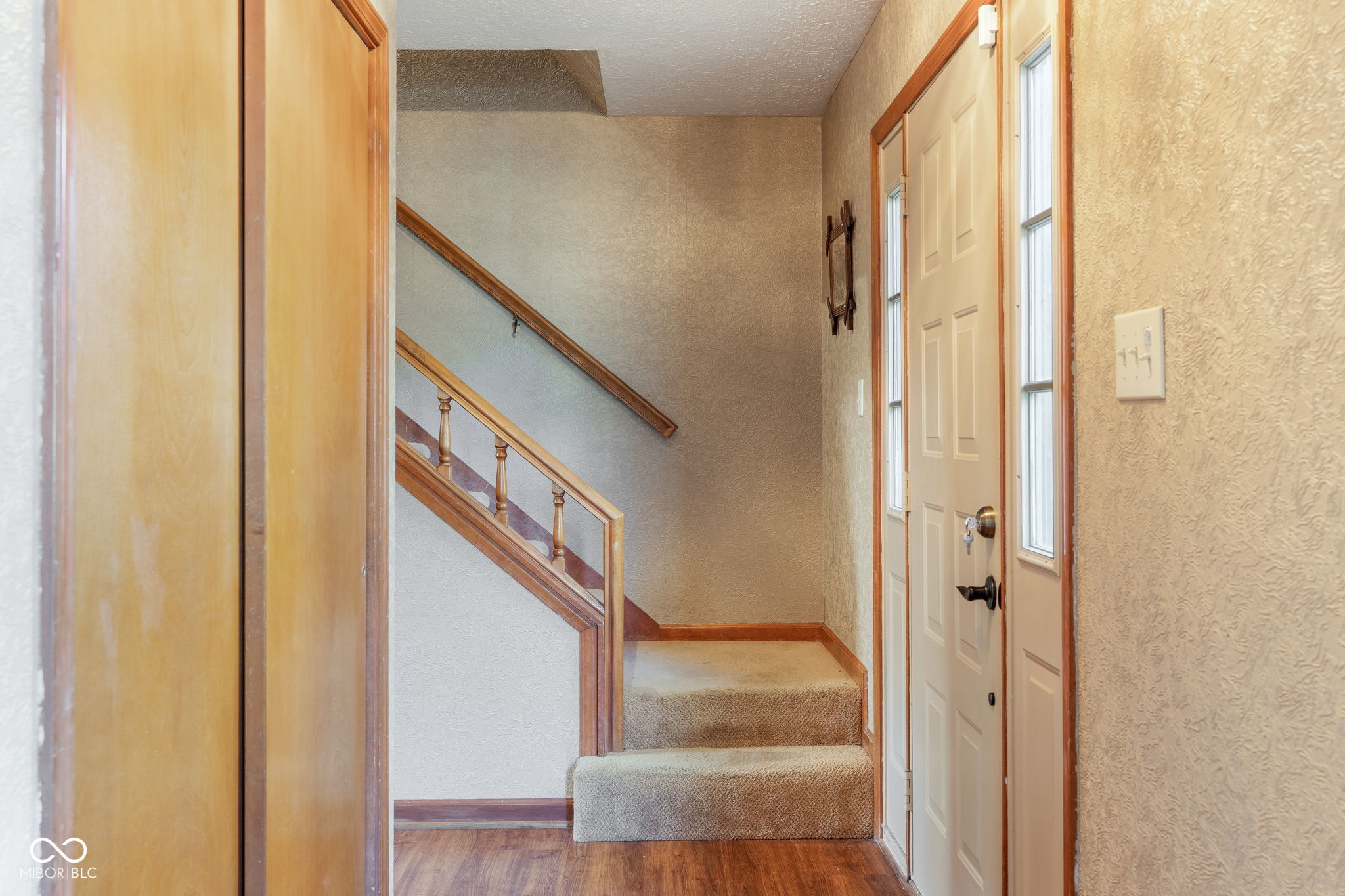 7694 Prairieview Drive