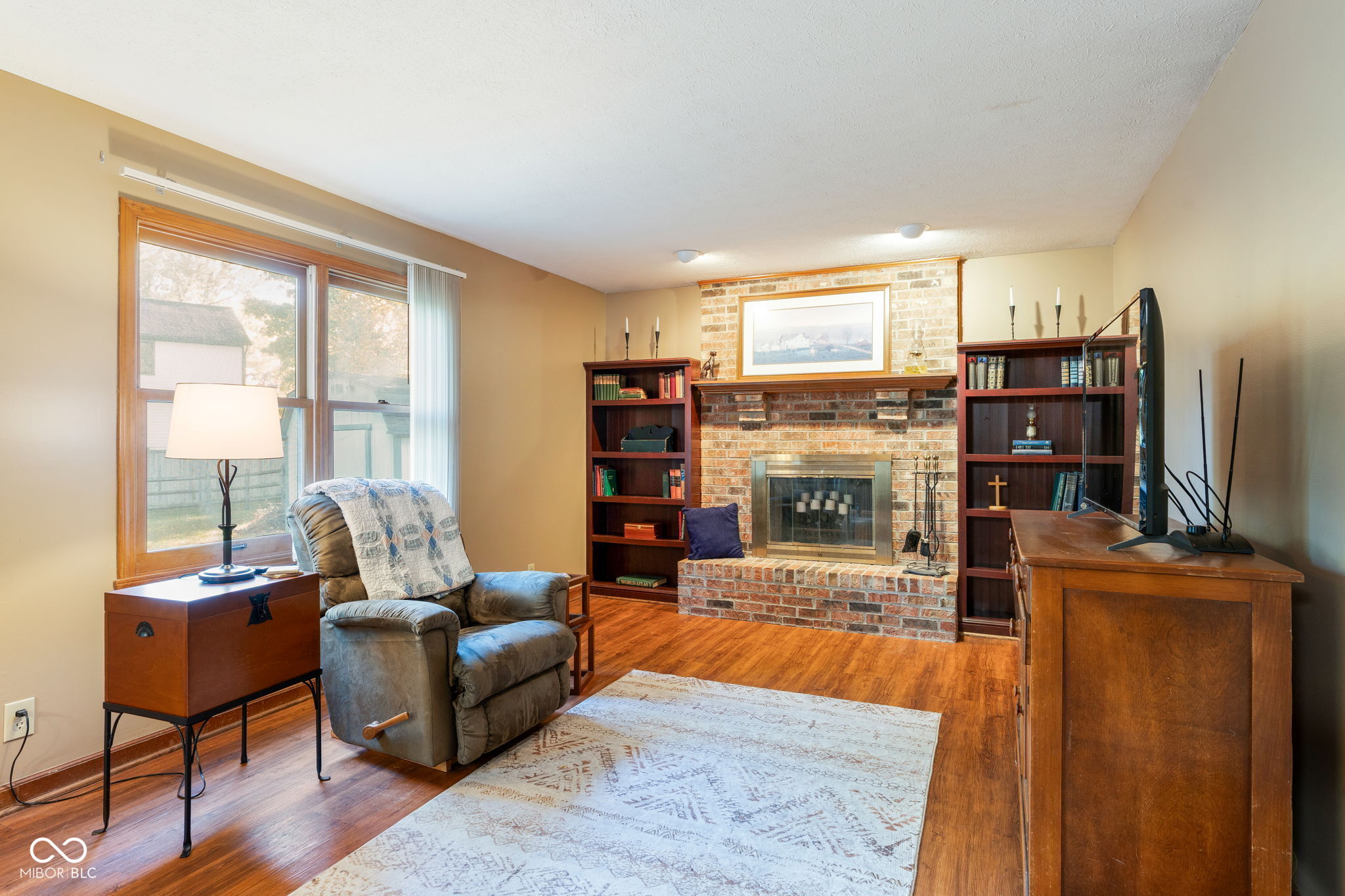 7694 Prairieview Drive
