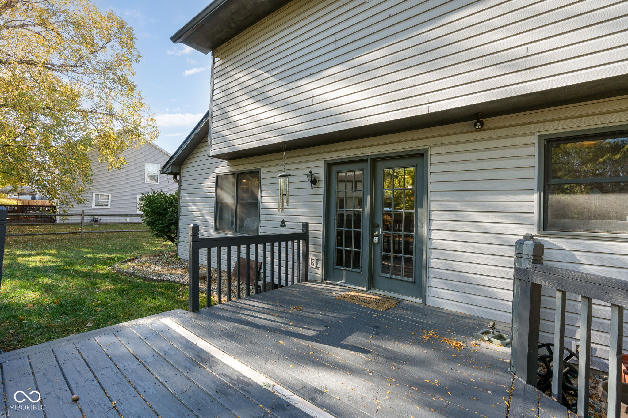 7694 Prairieview Drive