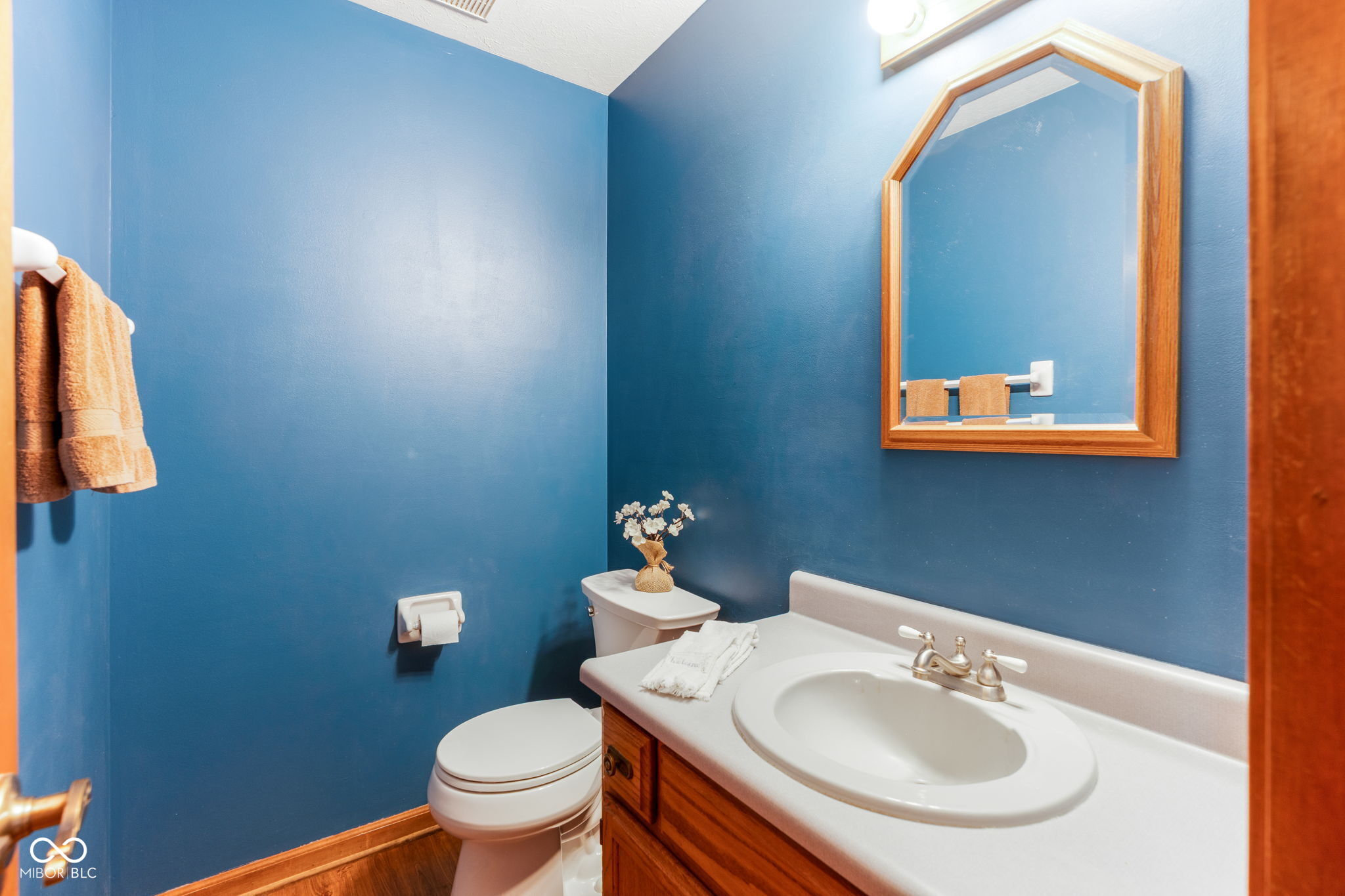 7694 Prairieview Drive