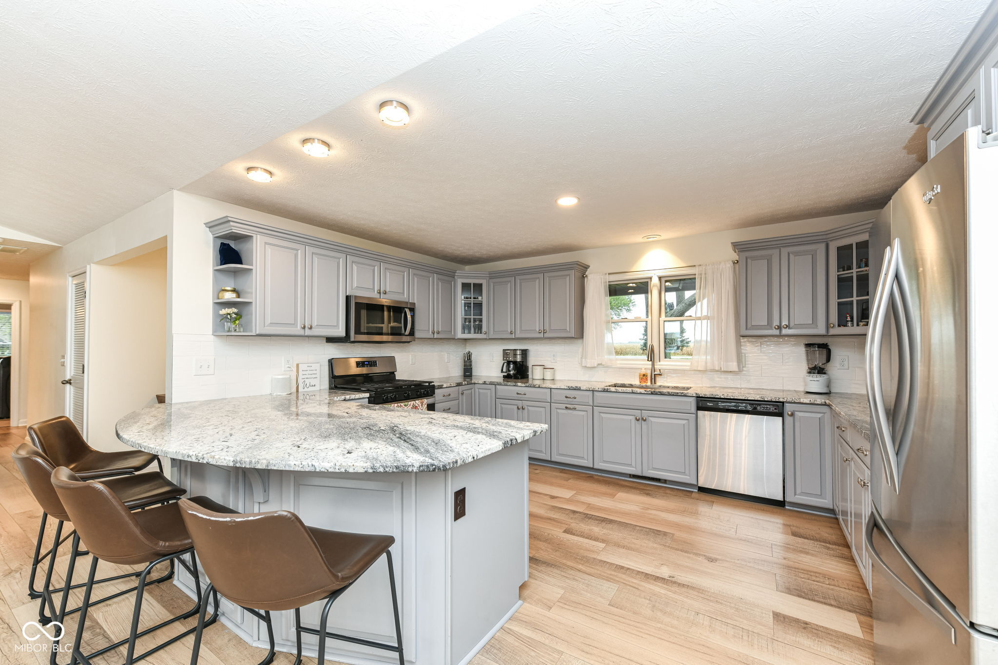 8585 N County Road 925 E
