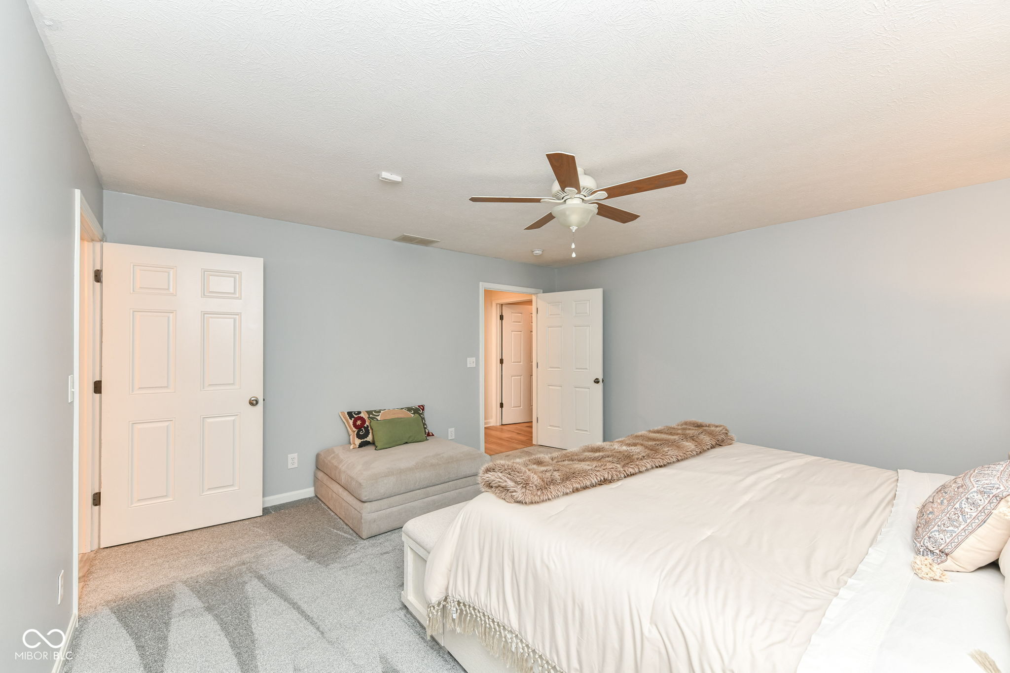 8585 N County Road 925 E