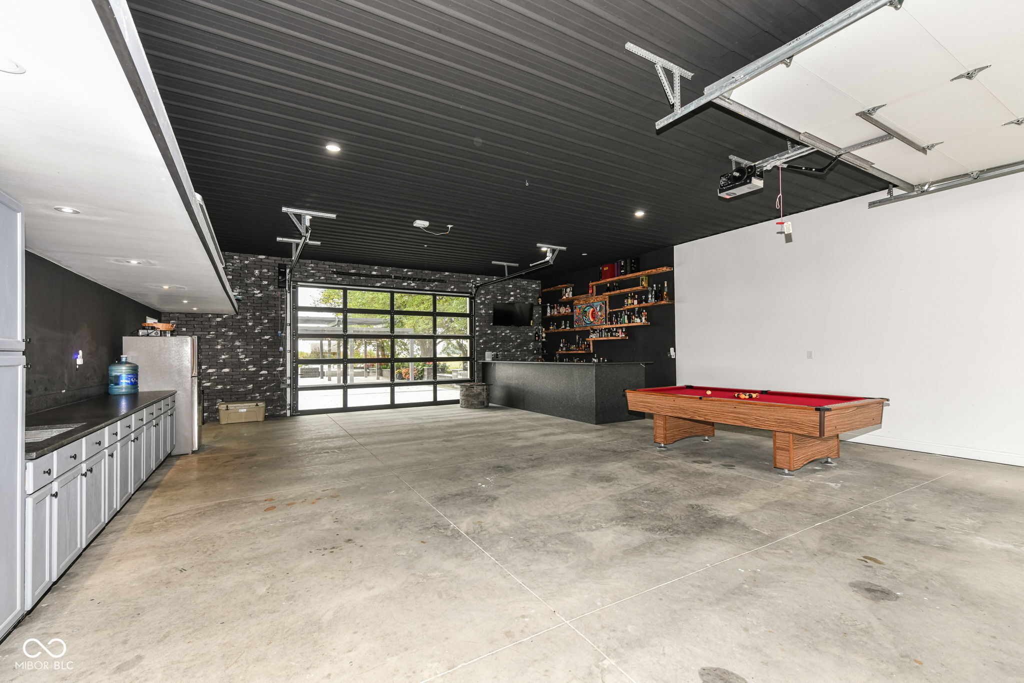 8585 N County Road 925 E