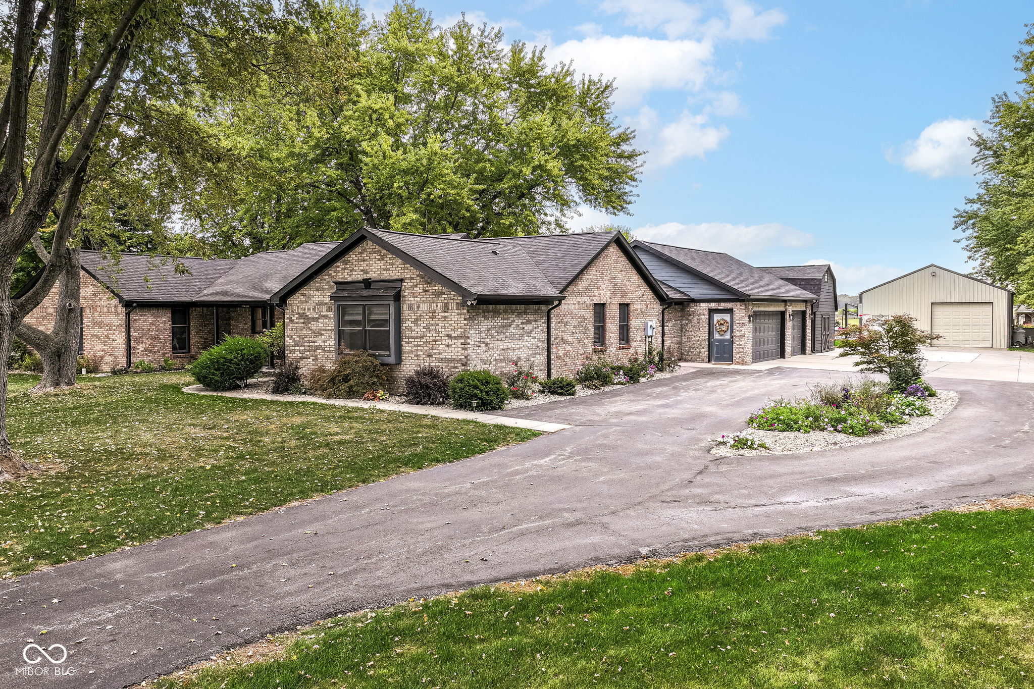 8585 N County Road 925 E