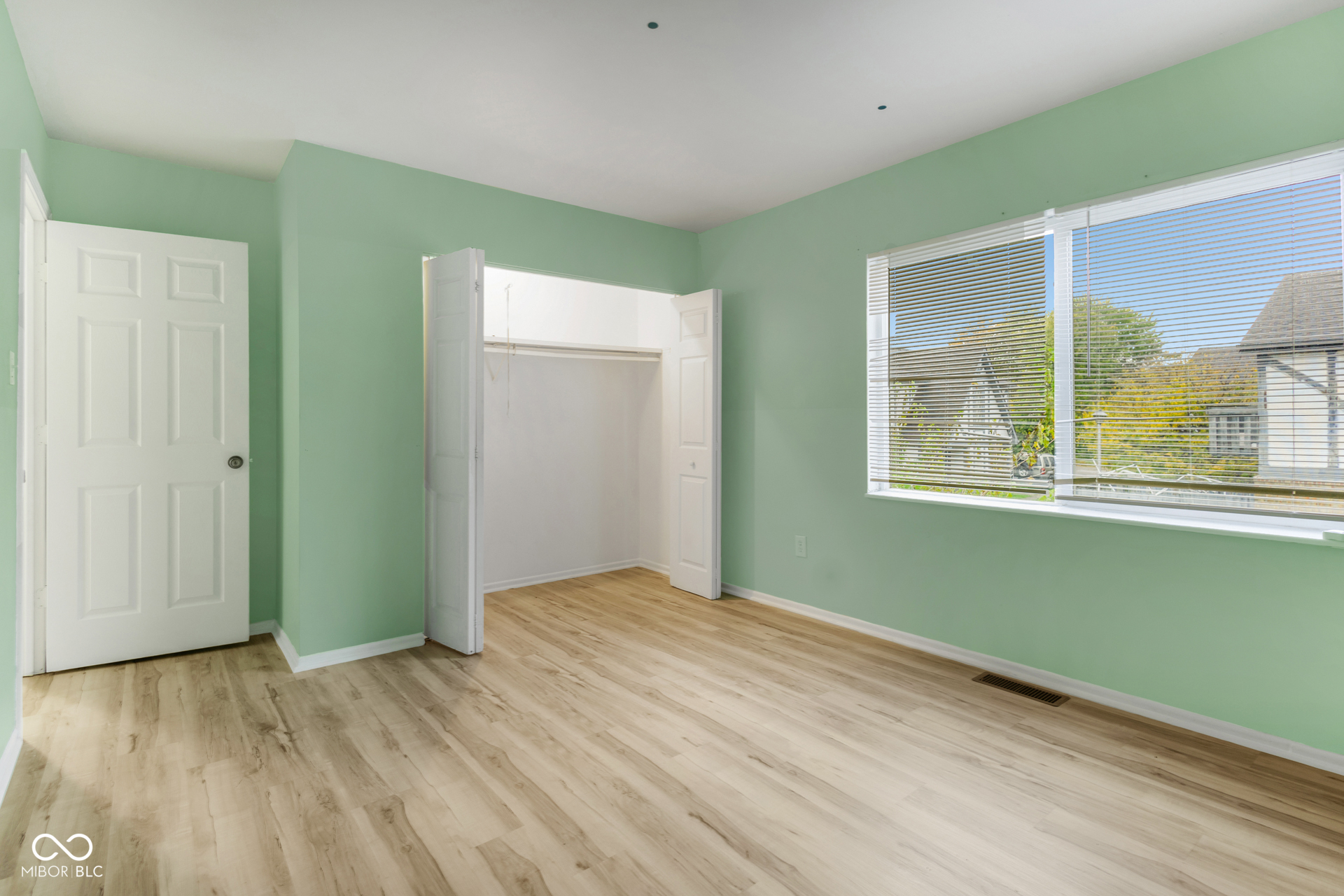 3728 Tudor Park Drive