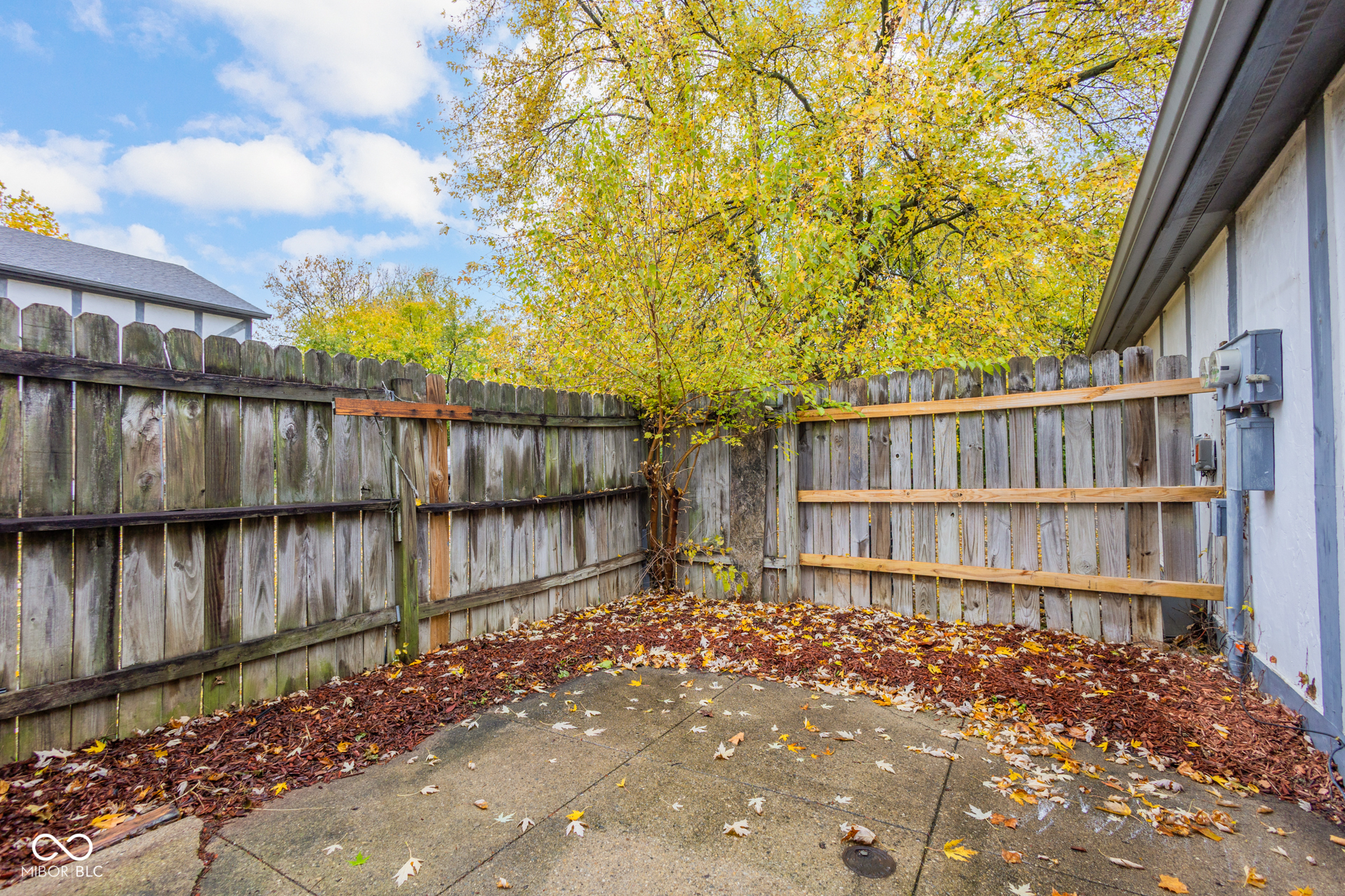 3728 Tudor Park Drive