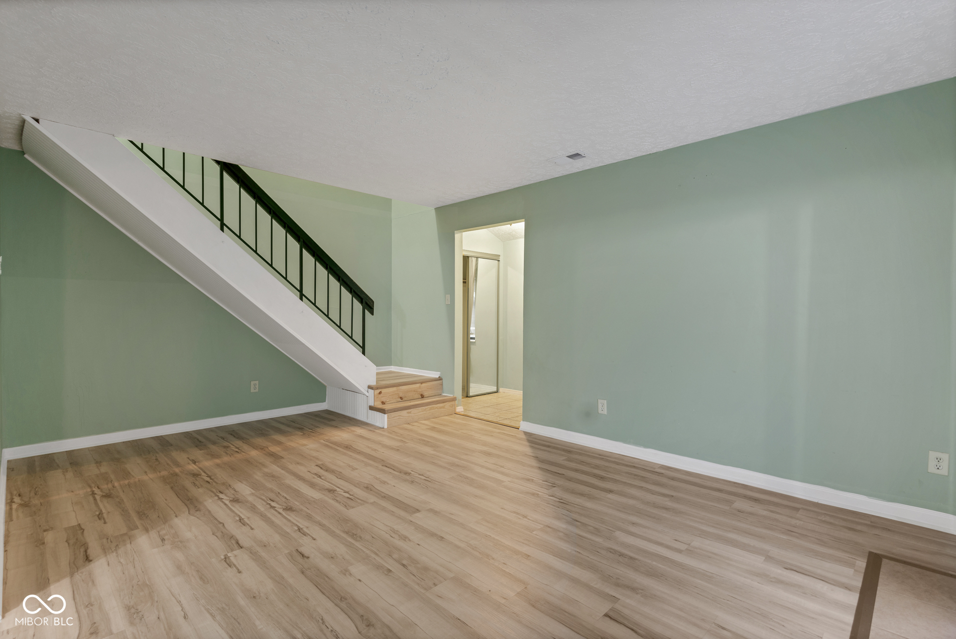 3728 Tudor Park Drive