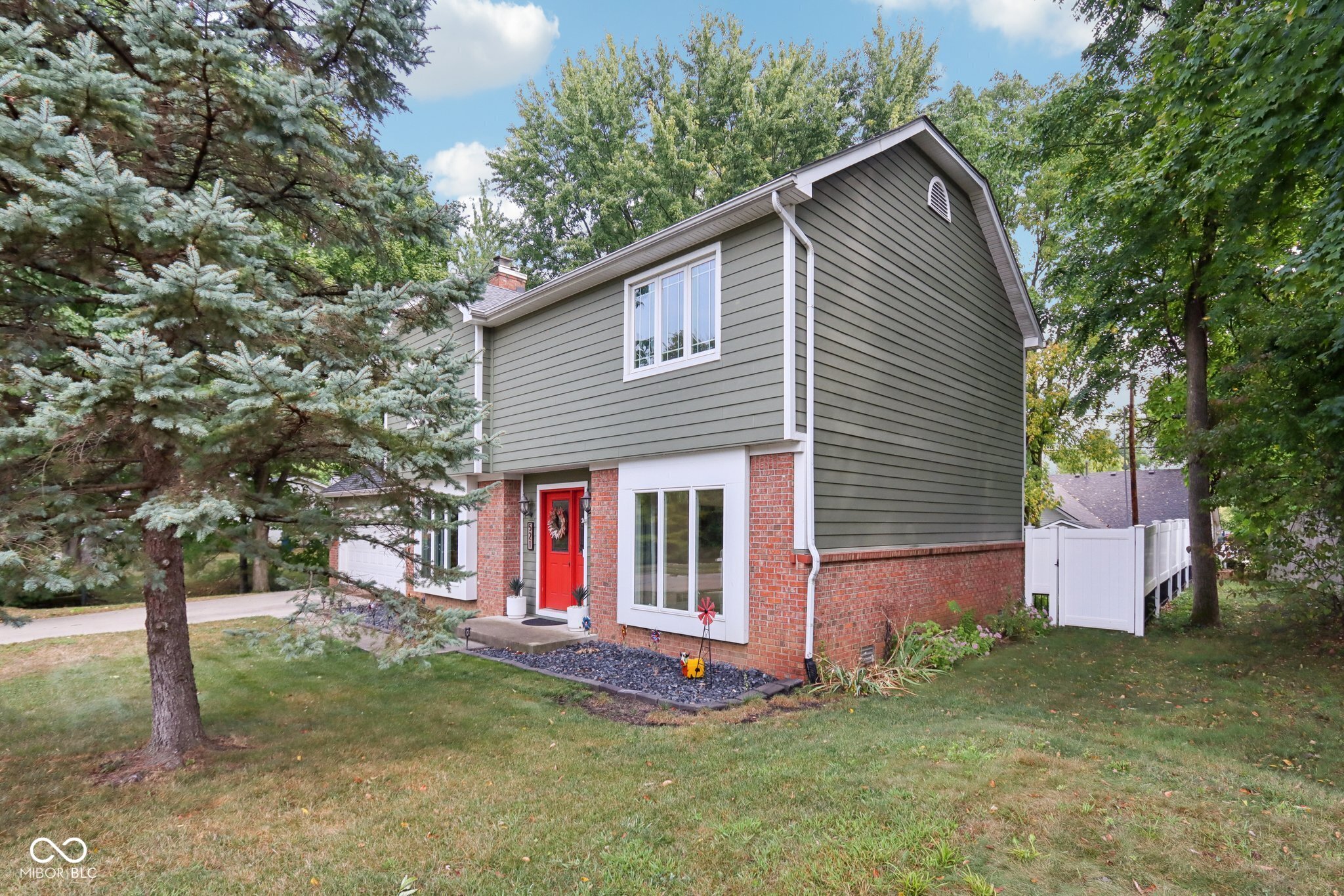 521 Thornberry Drive