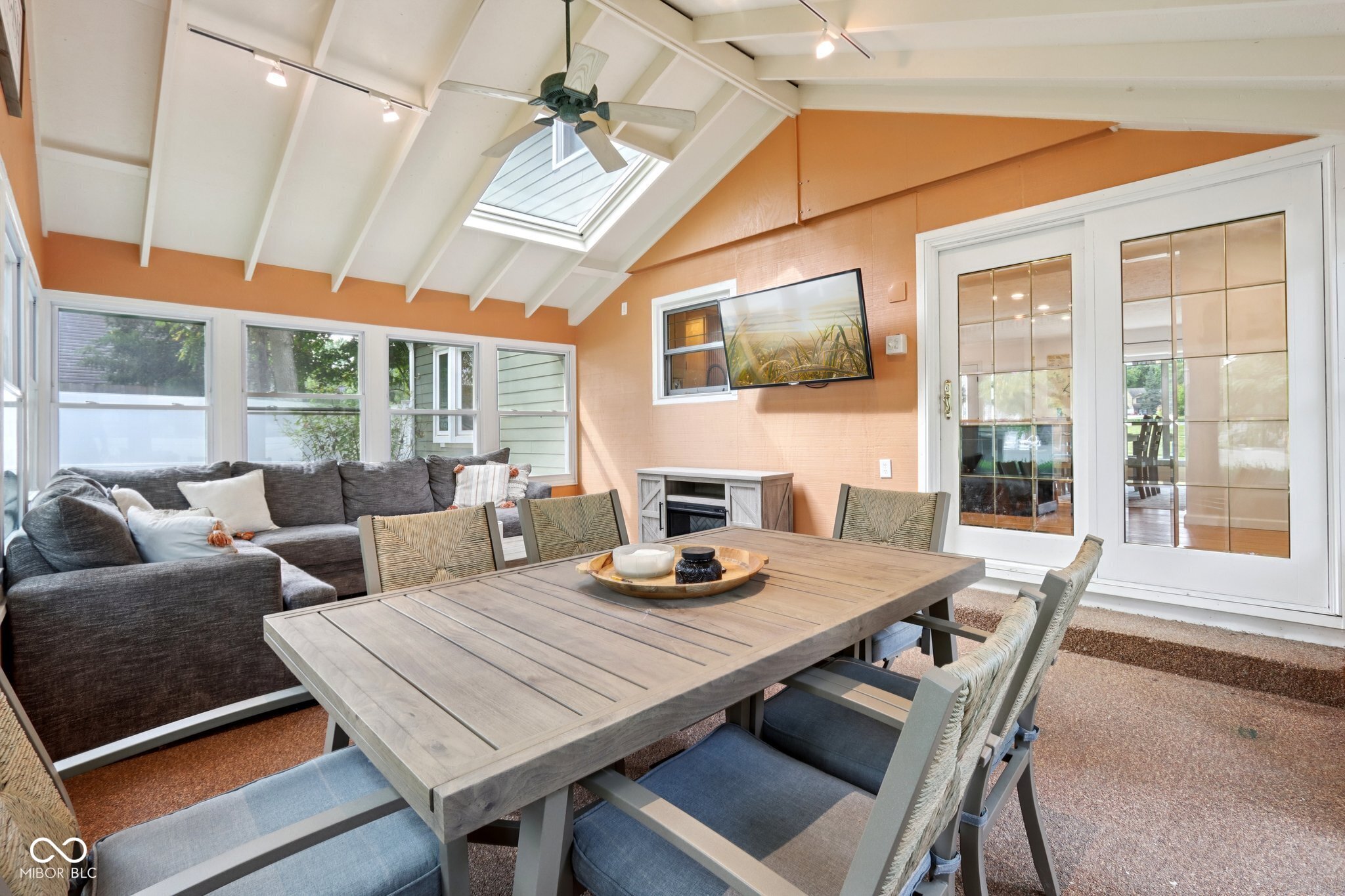 521 Thornberry Drive