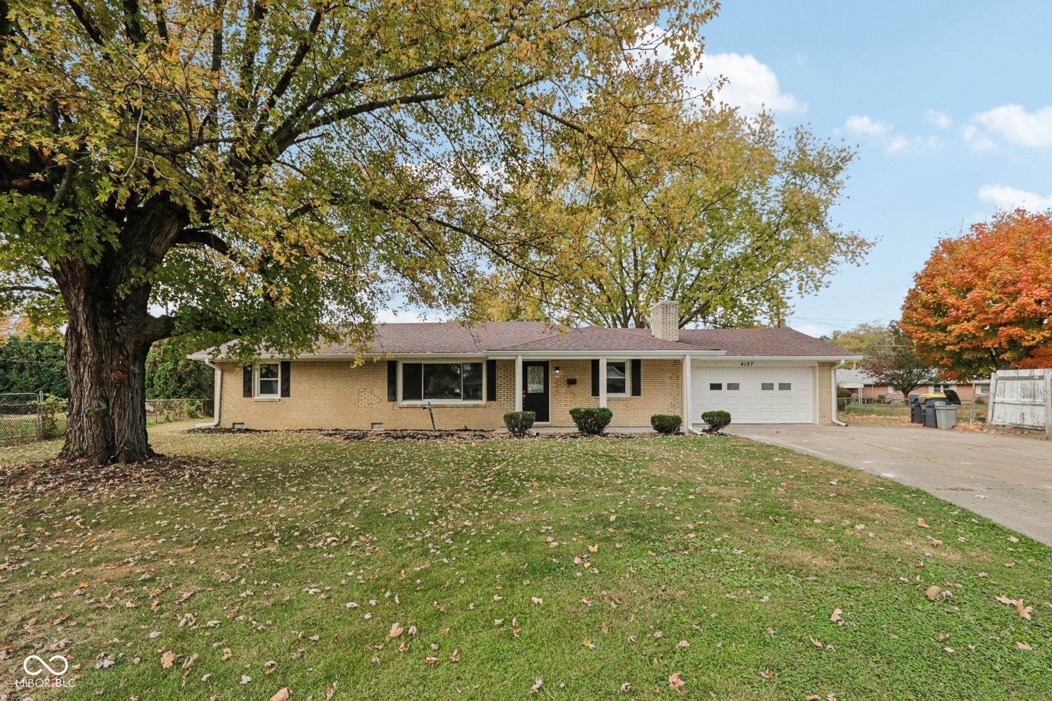 4127 Greenfield Drive