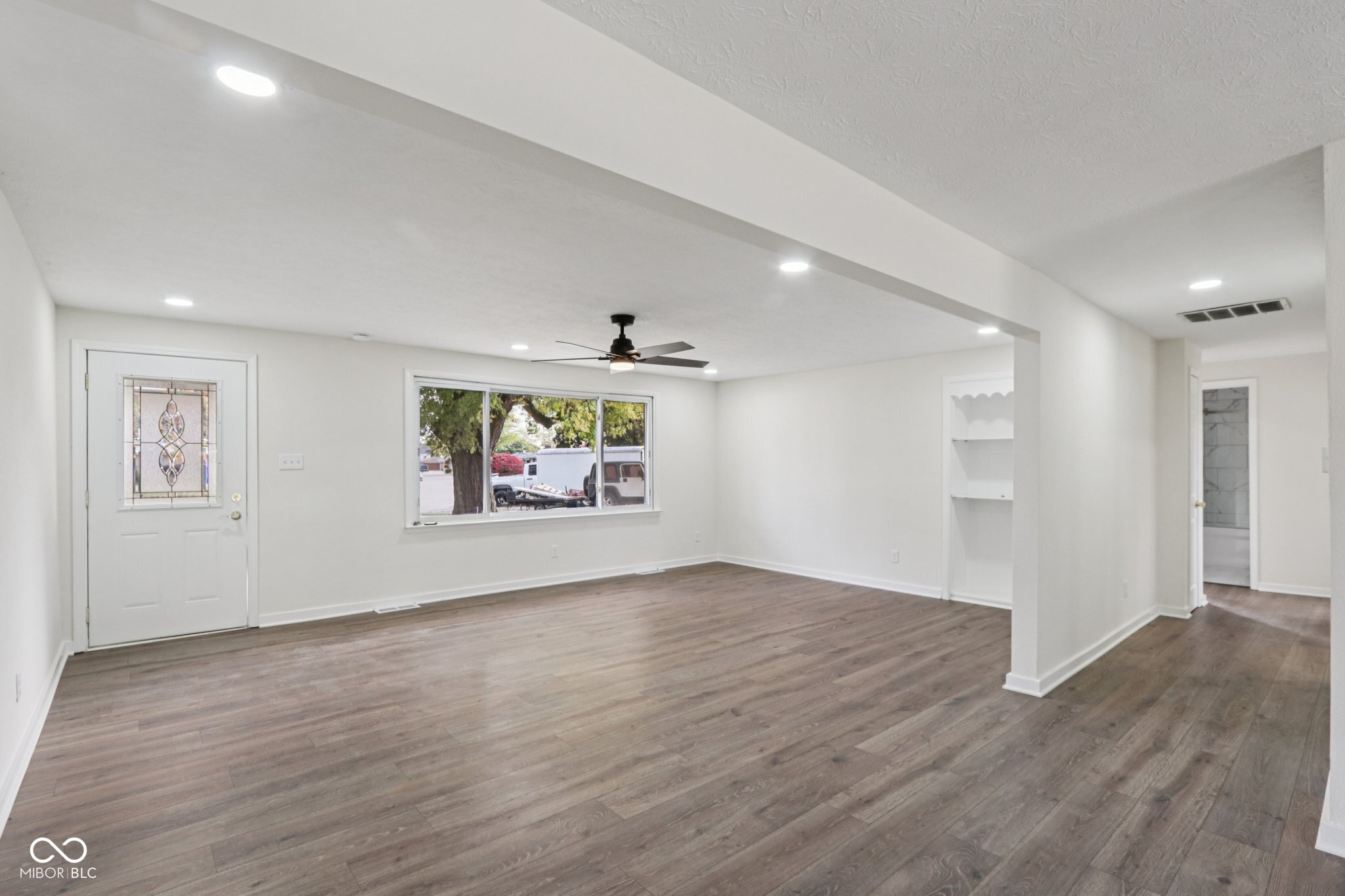 4127 Greenfield Drive