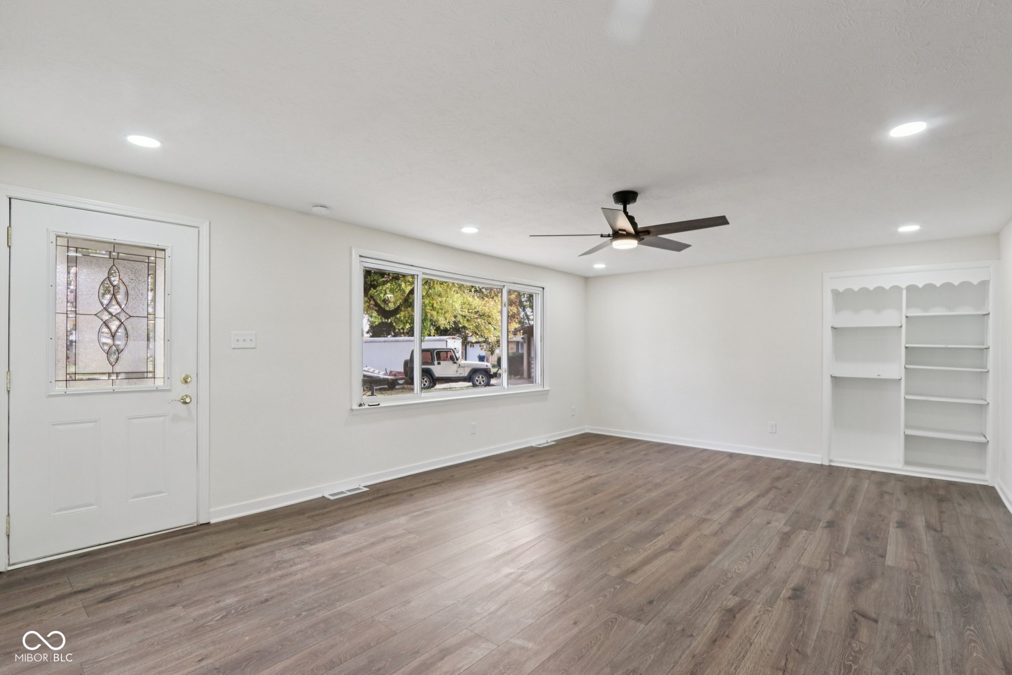 4127 Greenfield Drive
