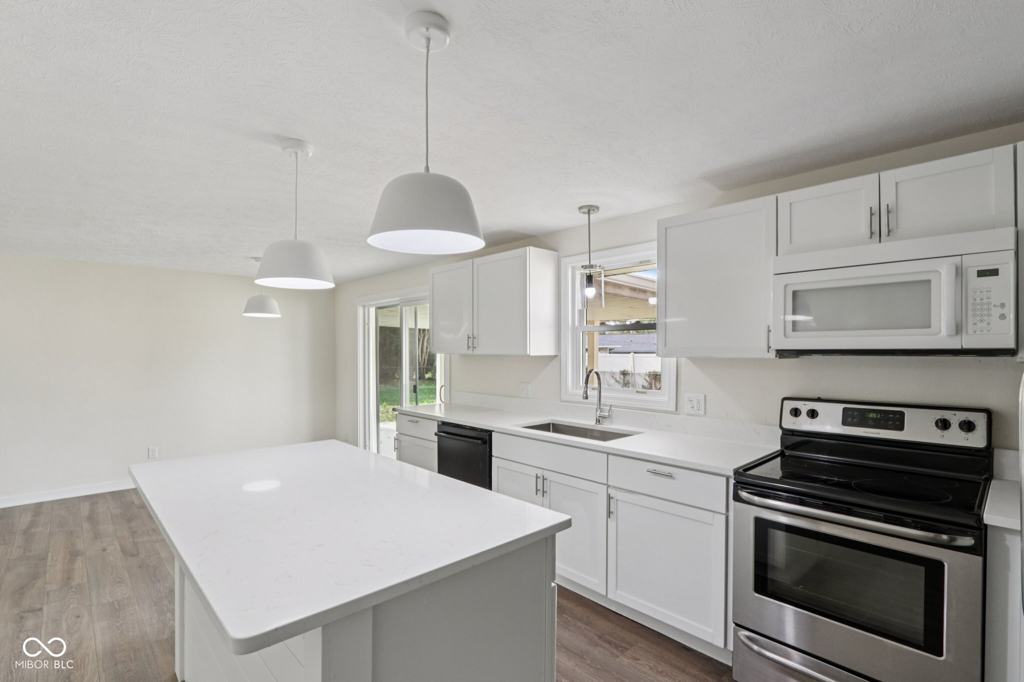 4127 Greenfield Drive