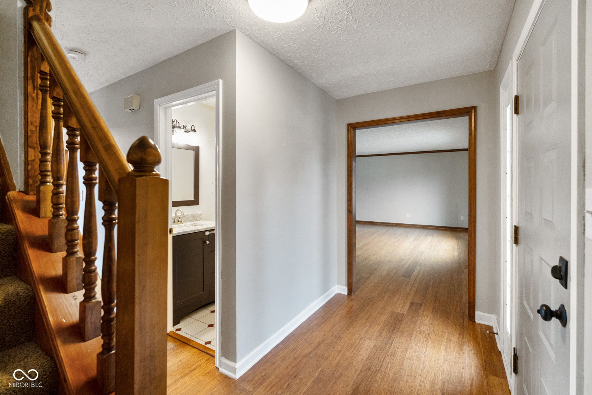 233 Boulder Court