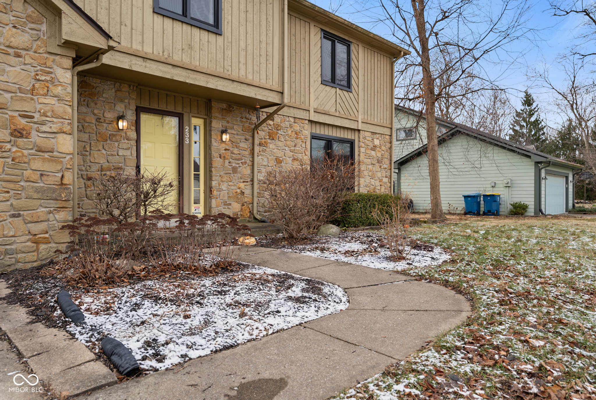 233 Boulder Court