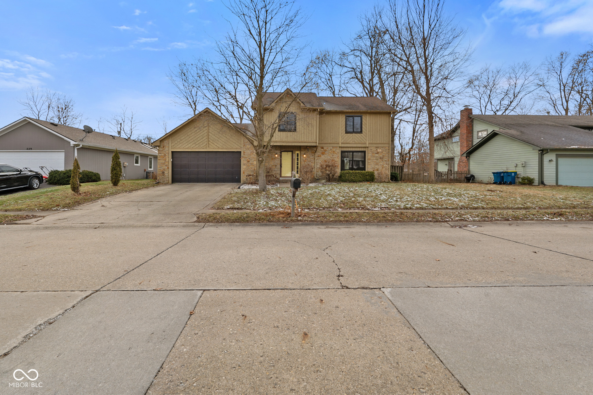233 Boulder Court