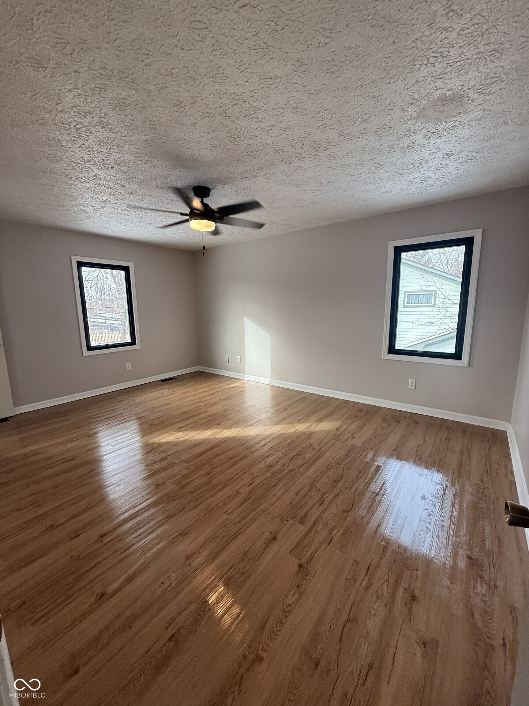 233 Boulder Court