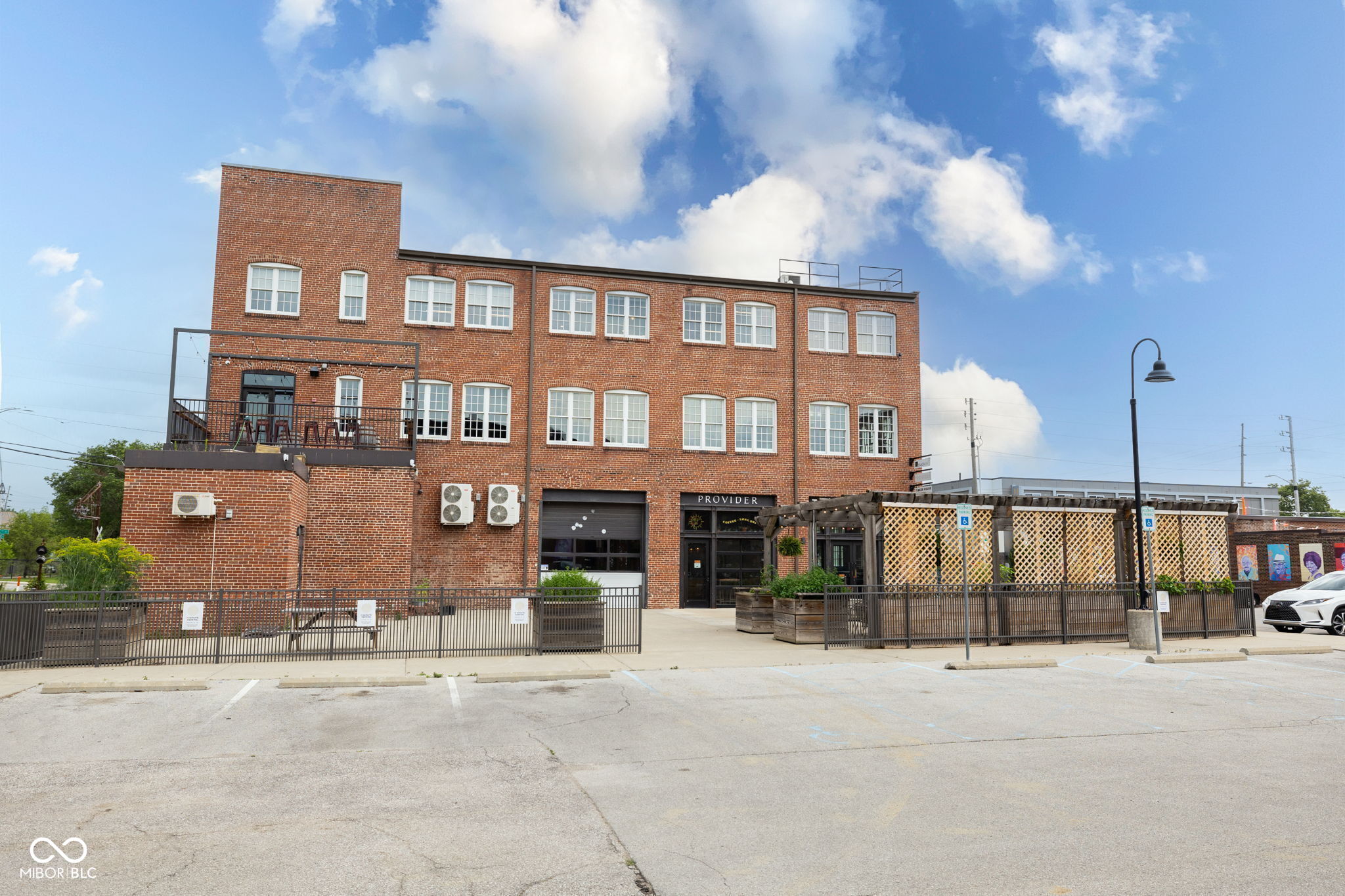 816 E 21st Street
