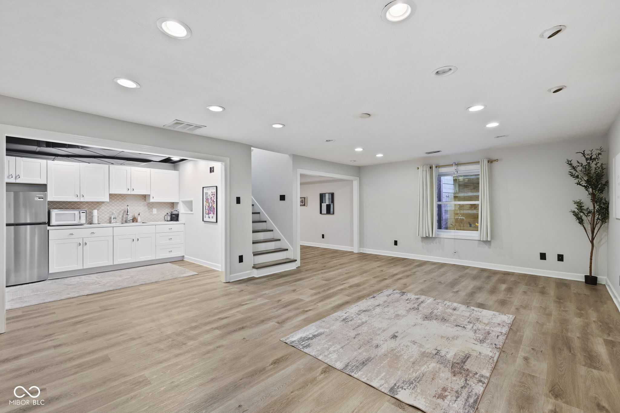2430 Woodsway Drive