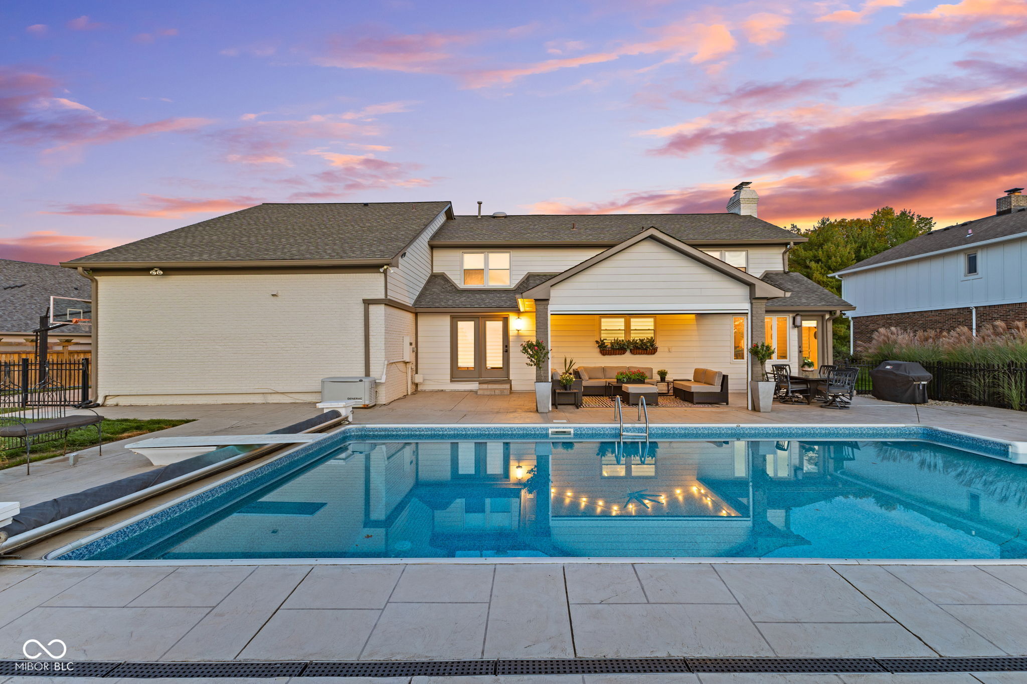 2430 Woodsway Drive