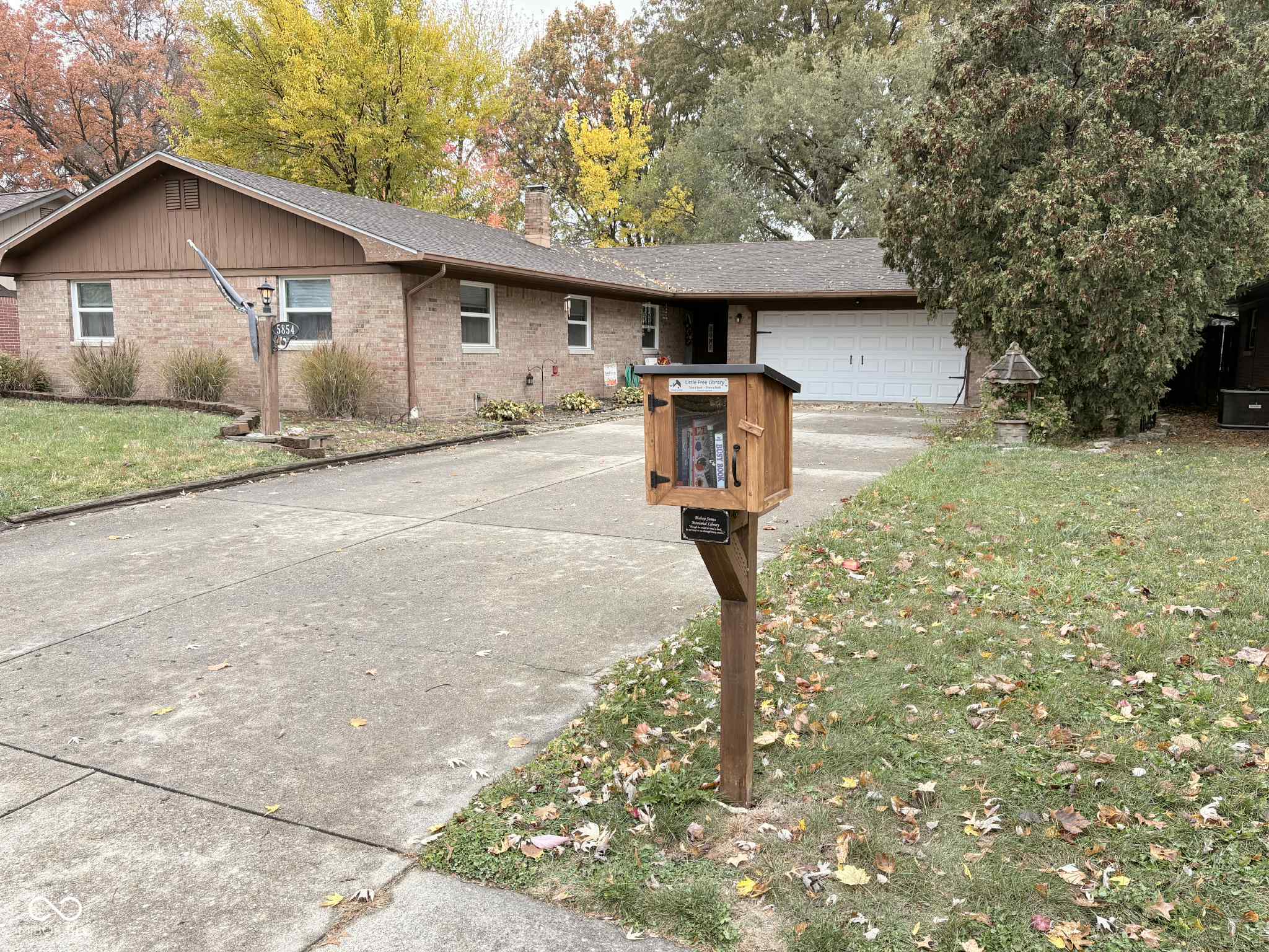5854 W 29th Place