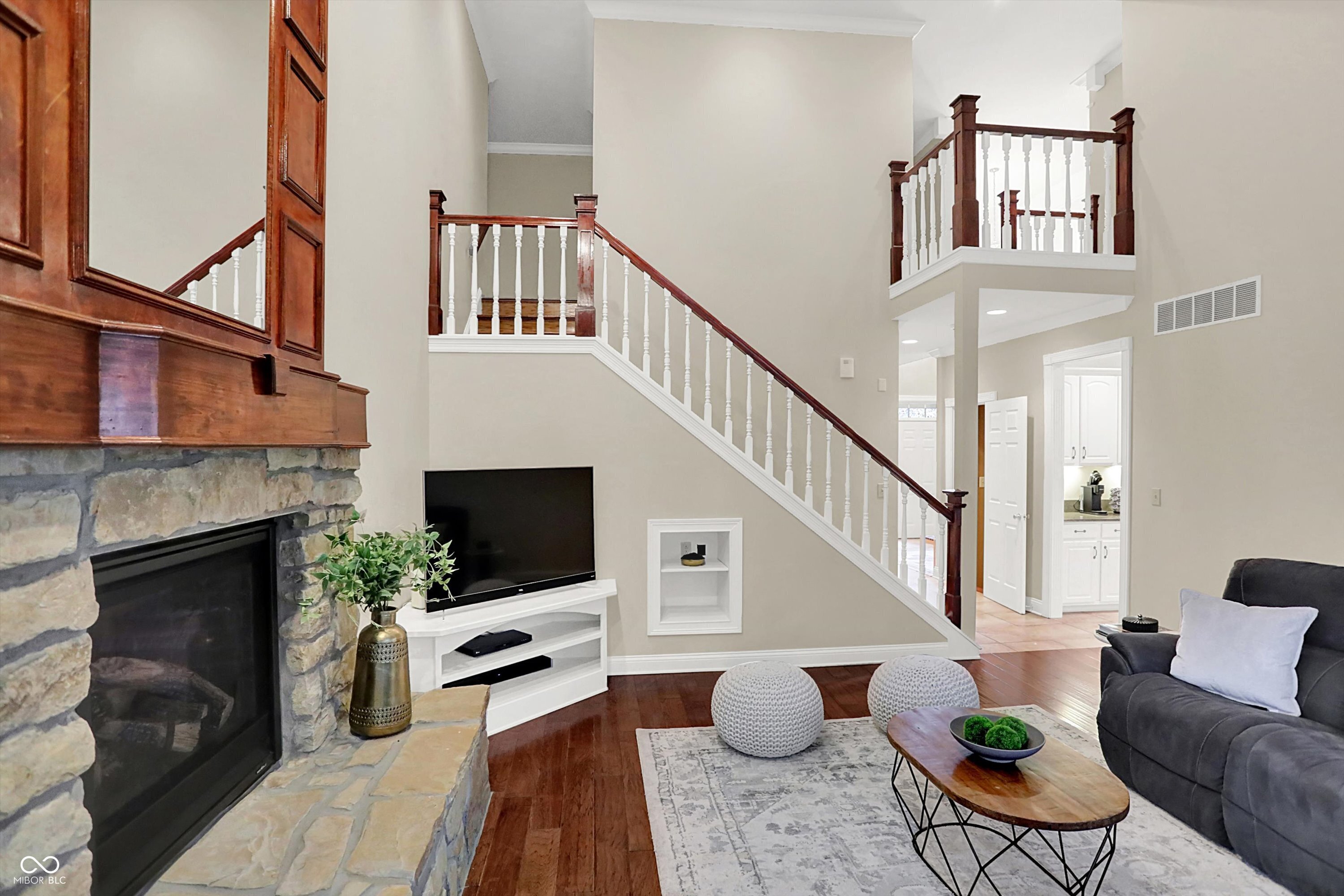 9325 Timberline Drive