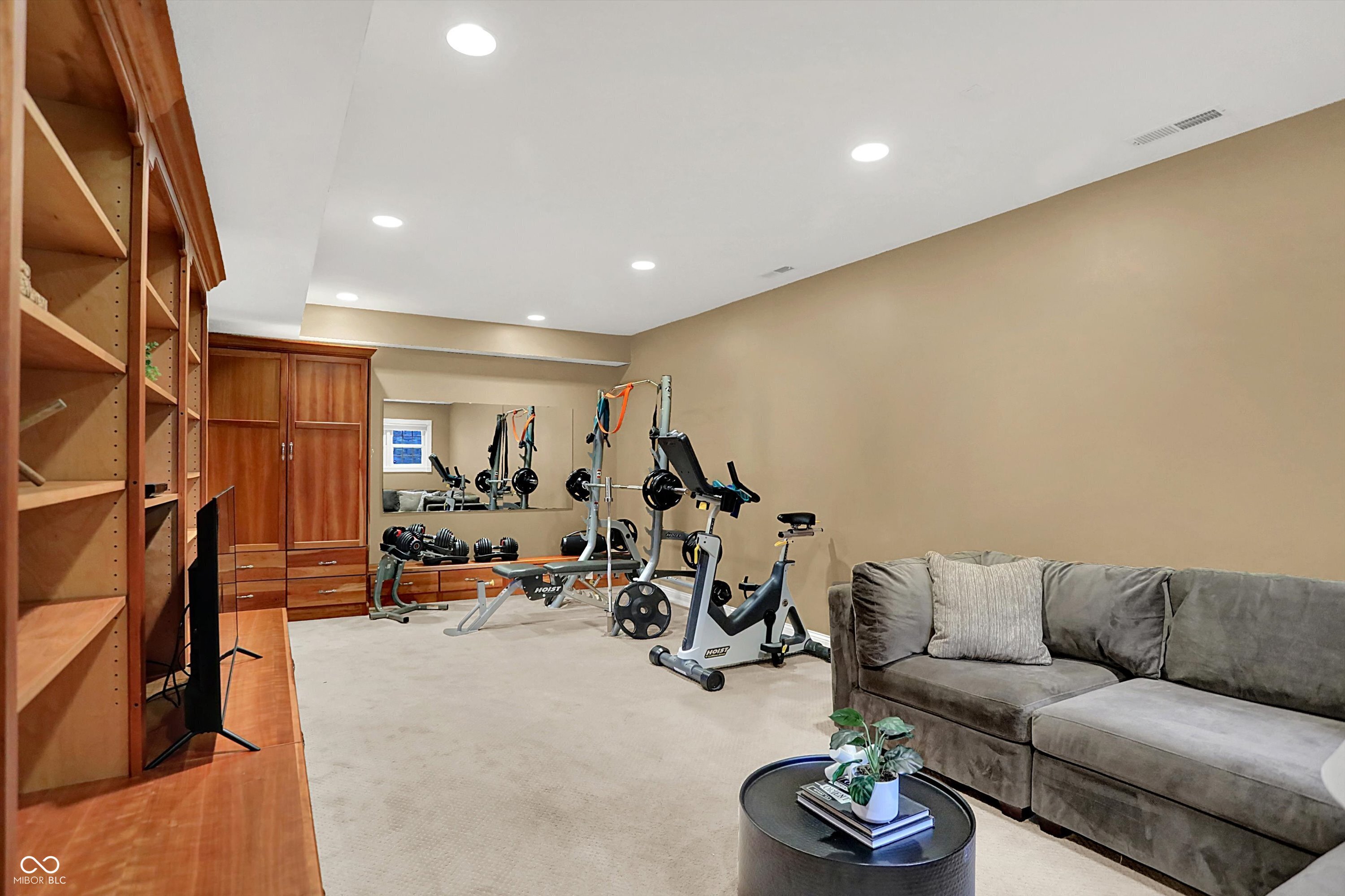9325 Timberline Drive