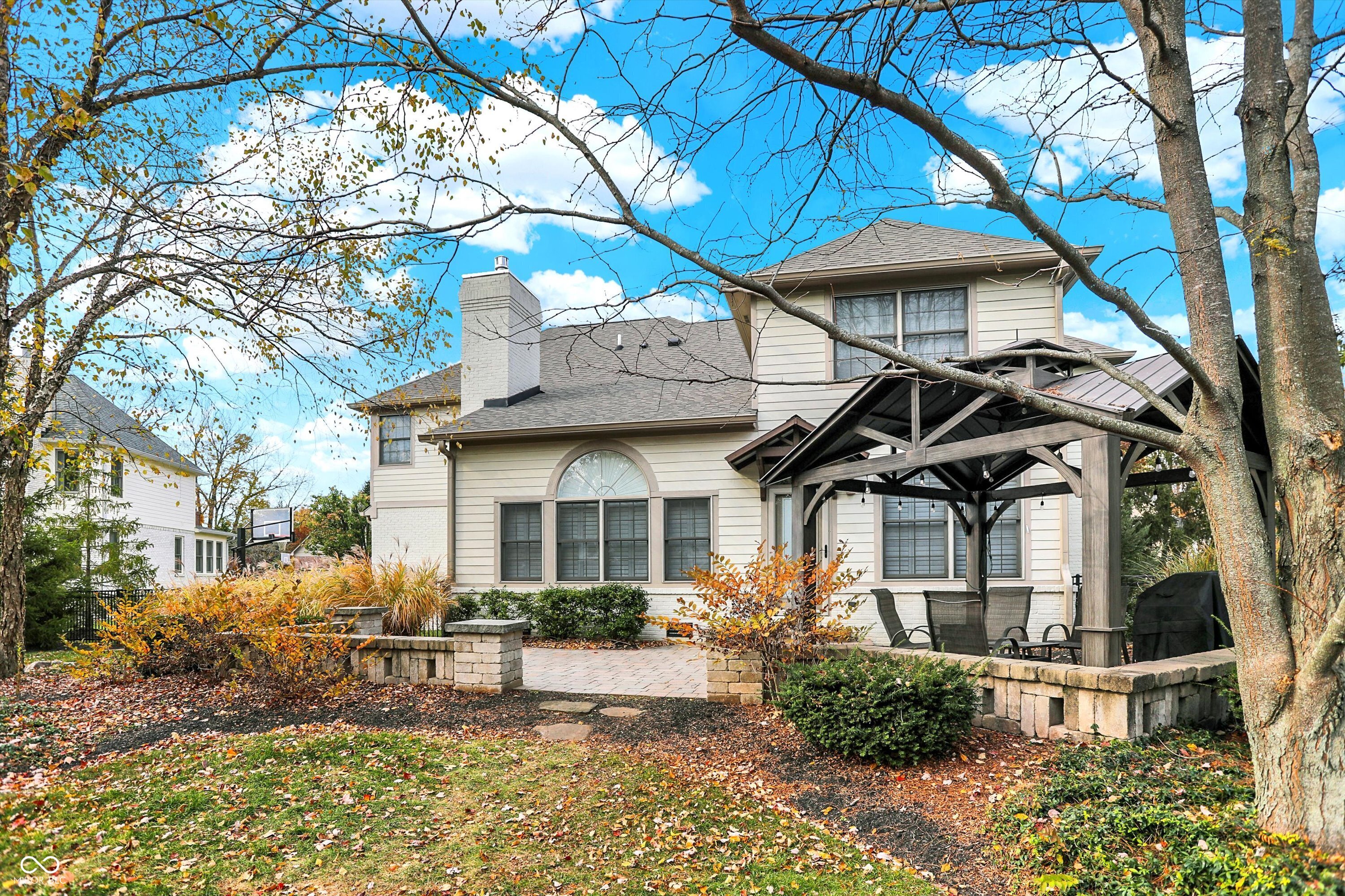 9325 Timberline Drive